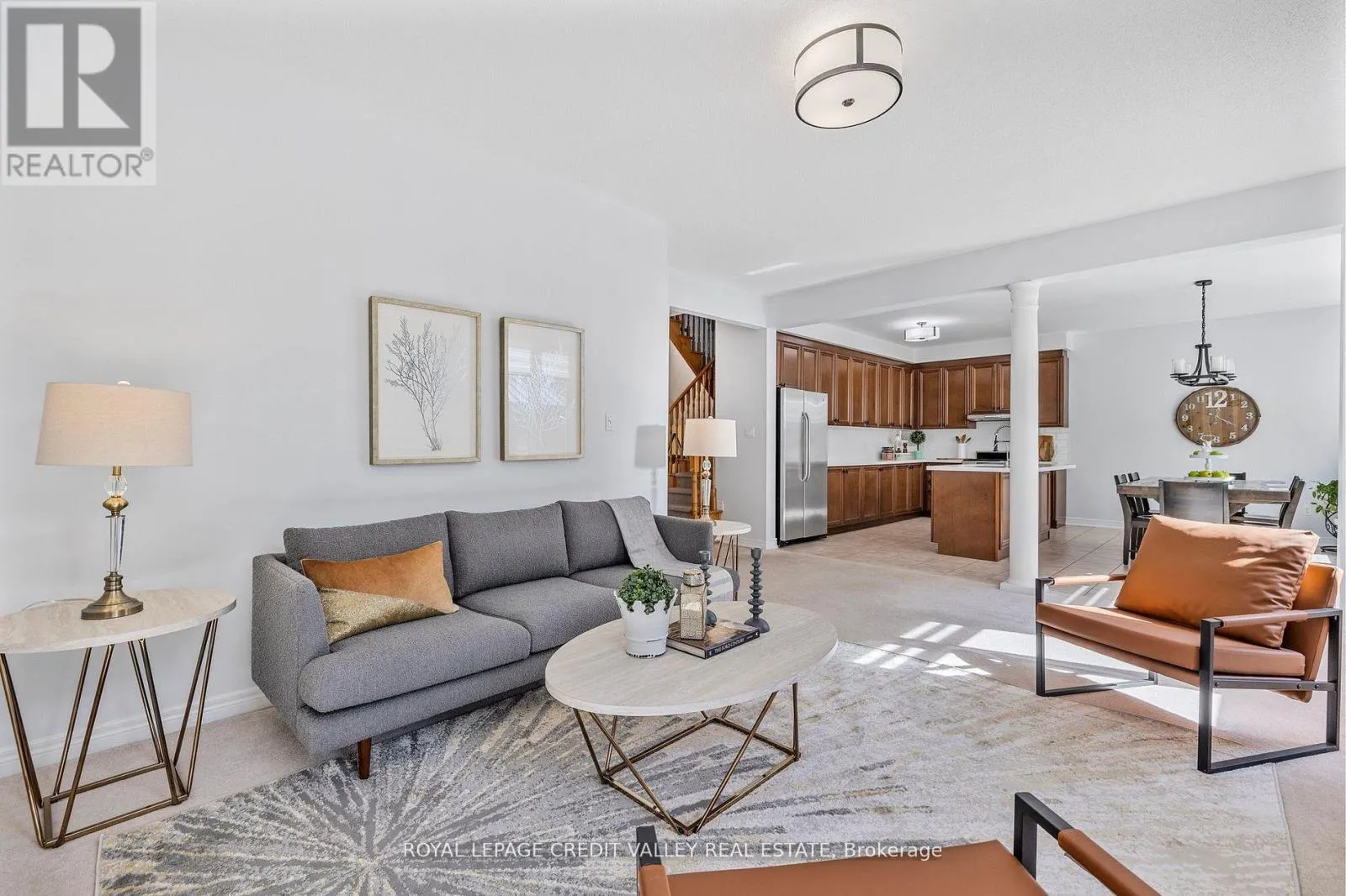 14 LARANDE COURT