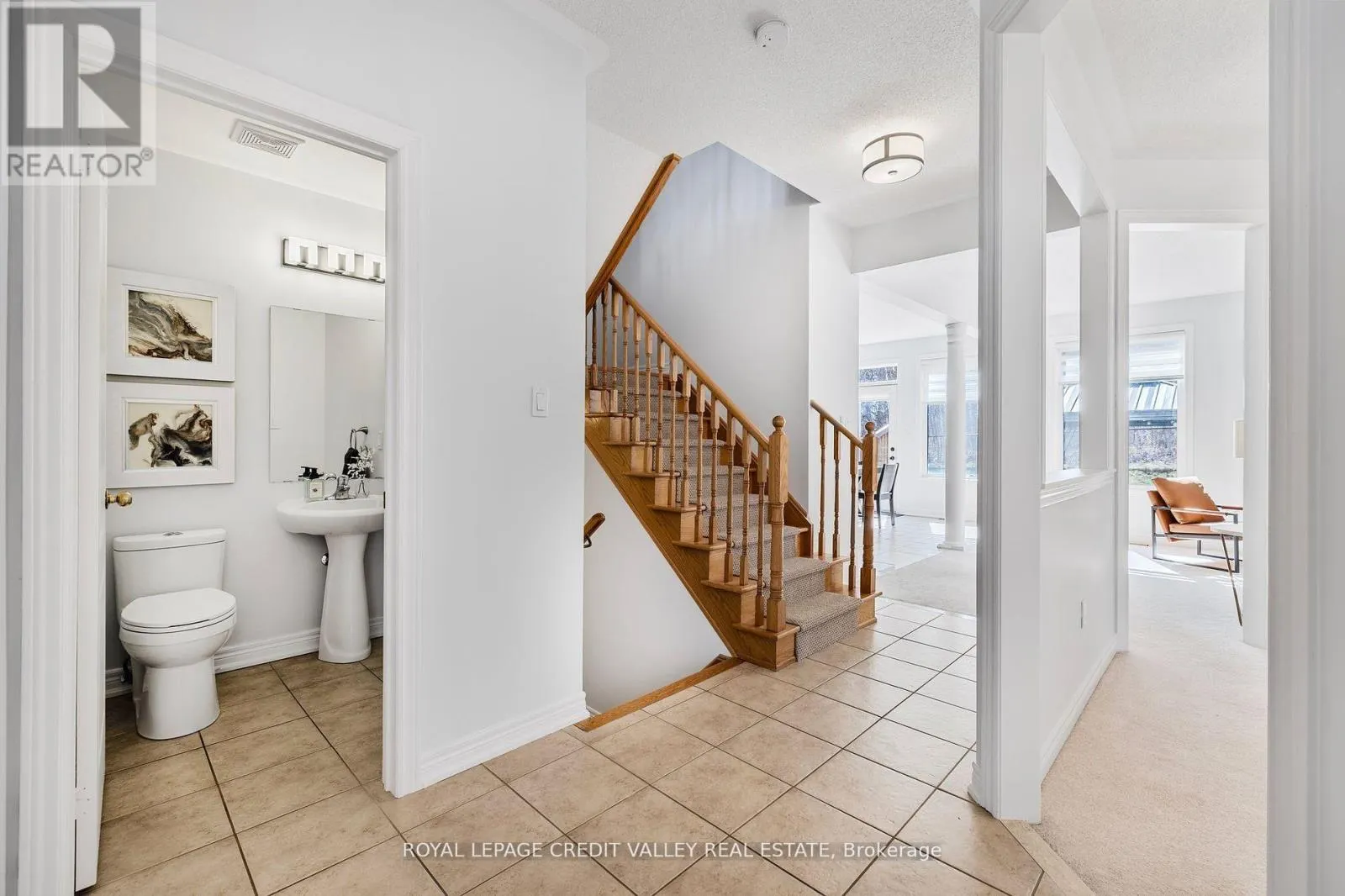 14 LARANDE COURT