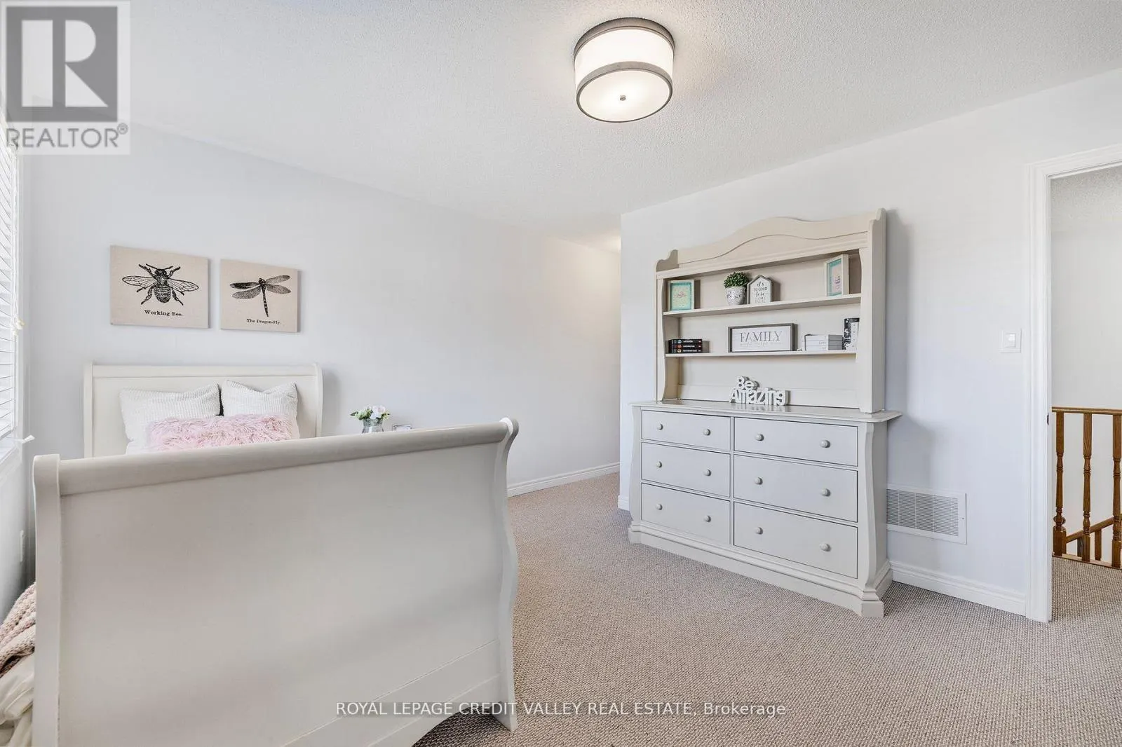 14 LARANDE COURT