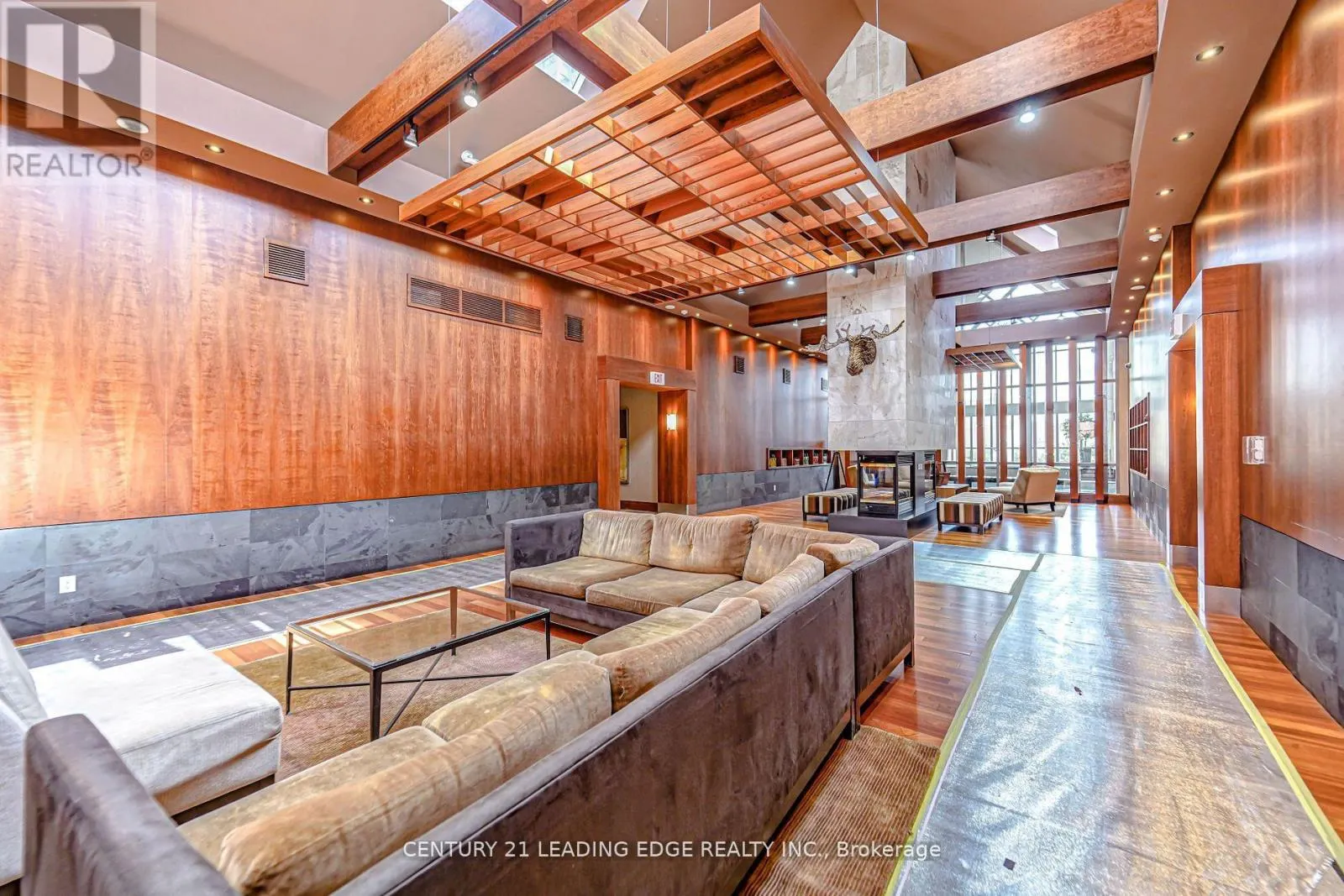 2512 - 4090 LIVING ARTS DRIVE