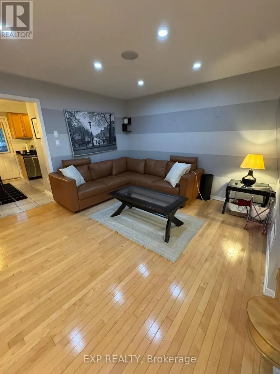 1806 MCCOY AVENUE