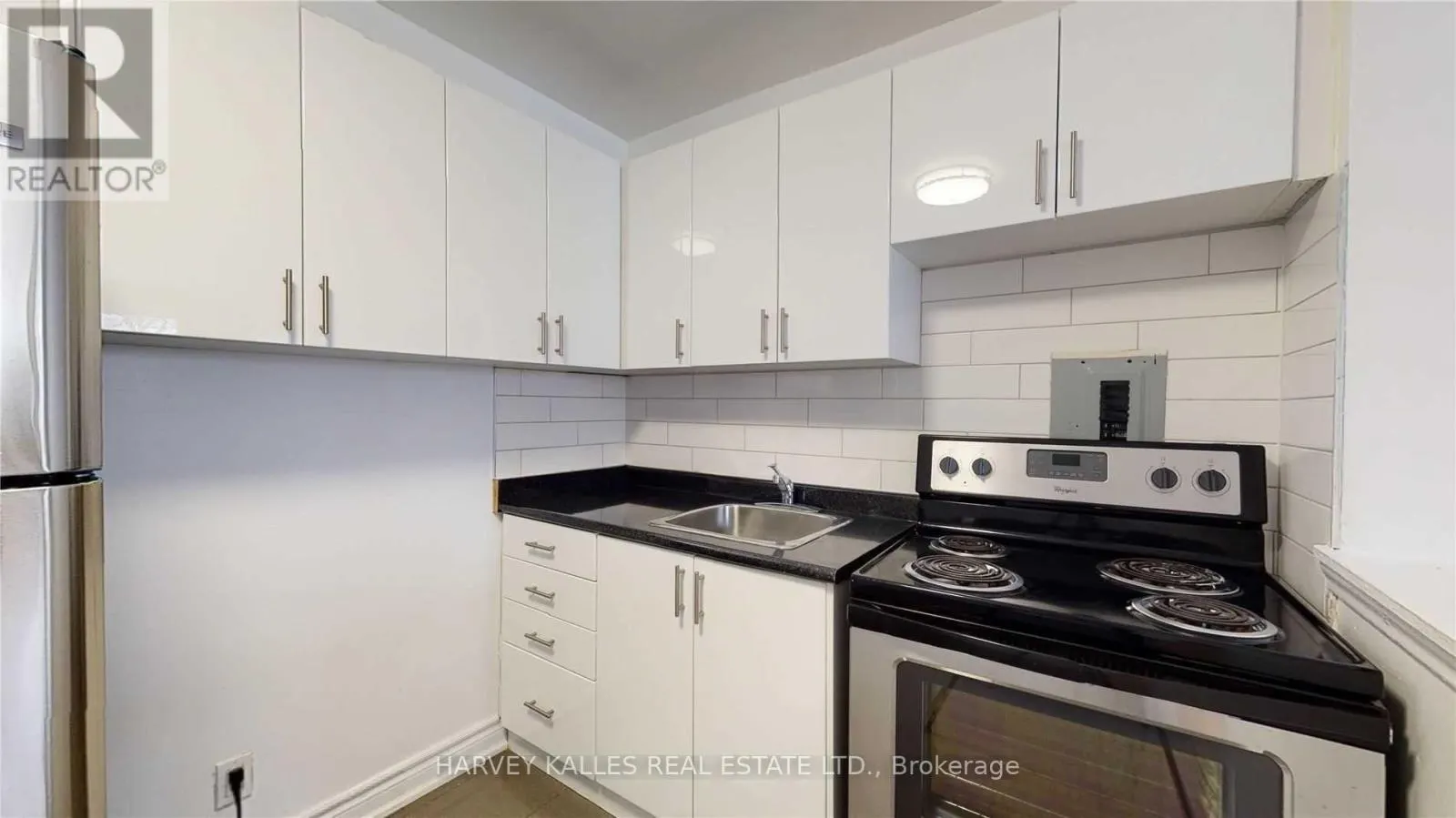 111 - 31 CLEARVIEW HEIGHTS