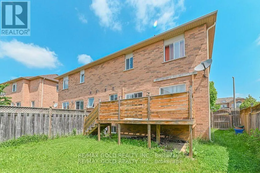 14 TOPIARY LANE