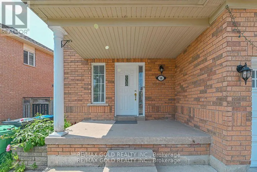 14 TOPIARY LANE