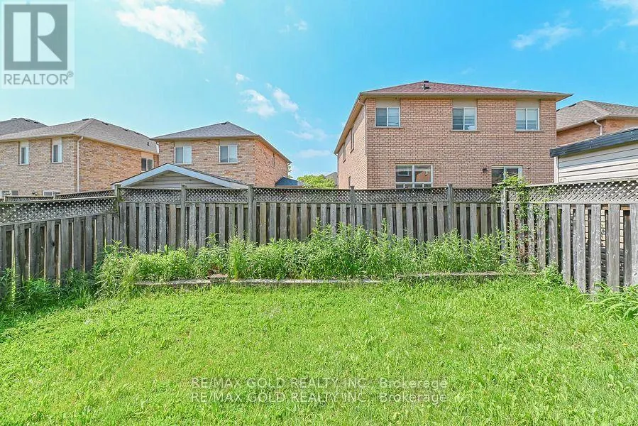 14 TOPIARY LANE