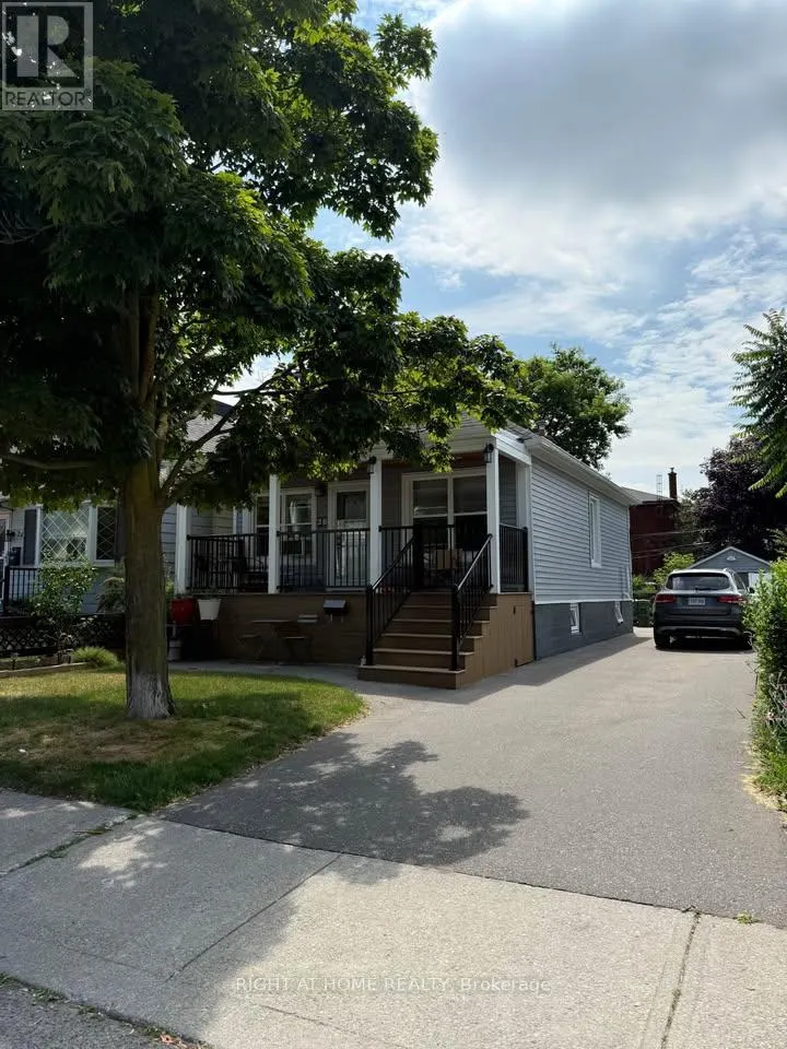 LOWER - 26 SIXTEENTH STREET