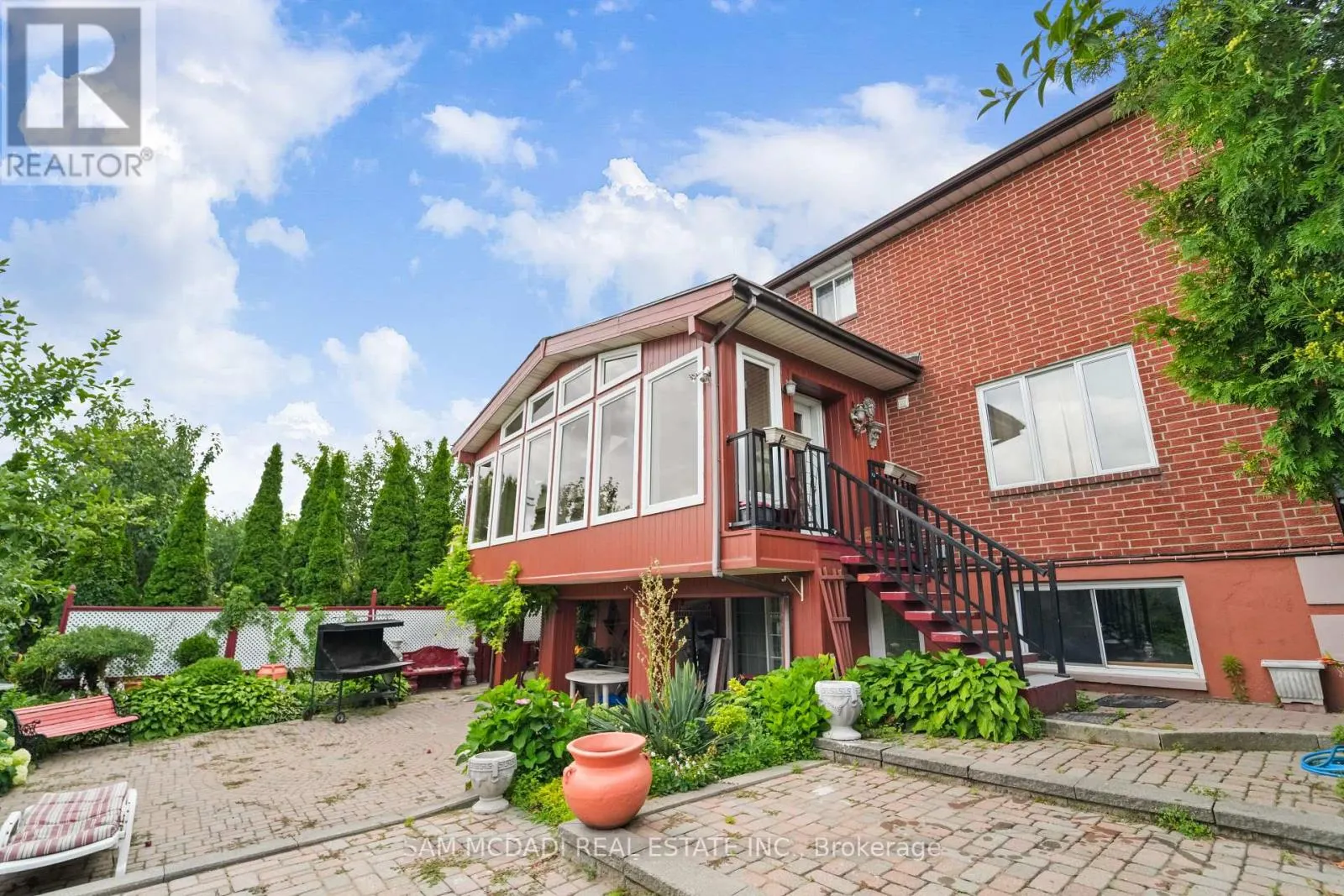 #ROOM 2 - 4099 FIELDGATE DRIVE