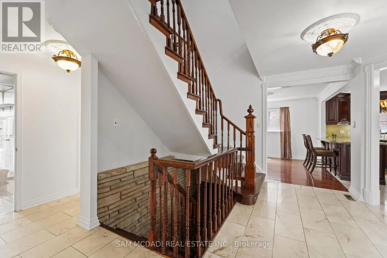 #ROOM 2 - 4099 FIELDGATE DRIVE