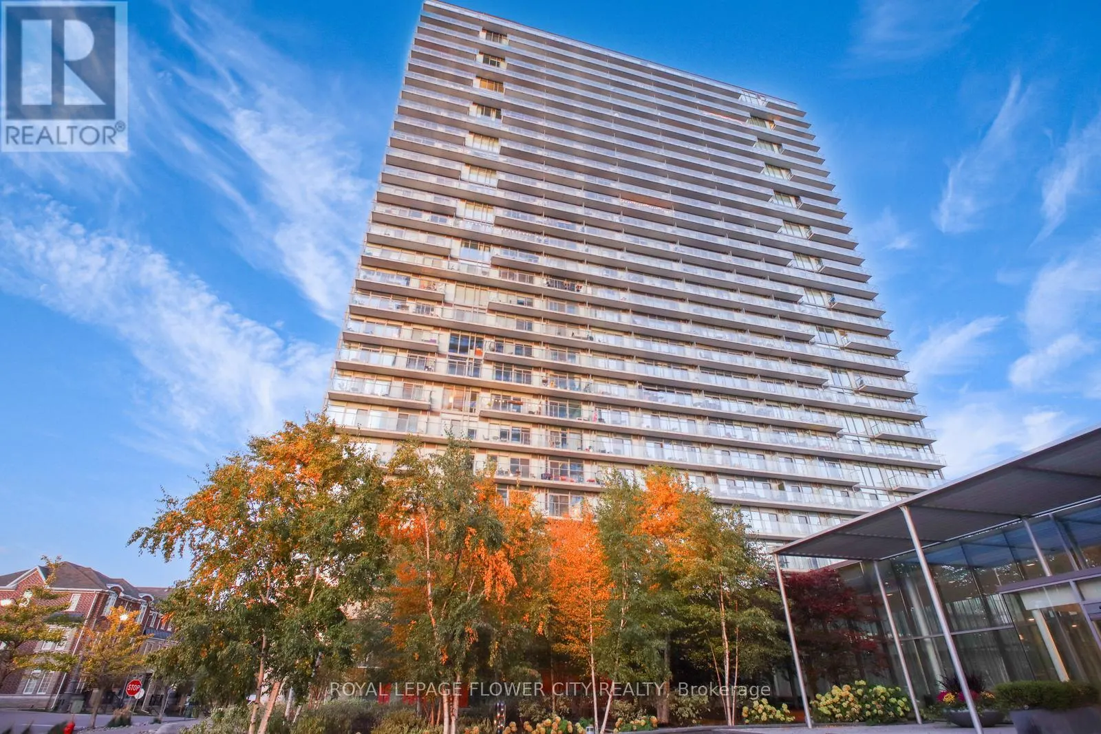 2407 - 103 THE QUEENSWAY AVENUE