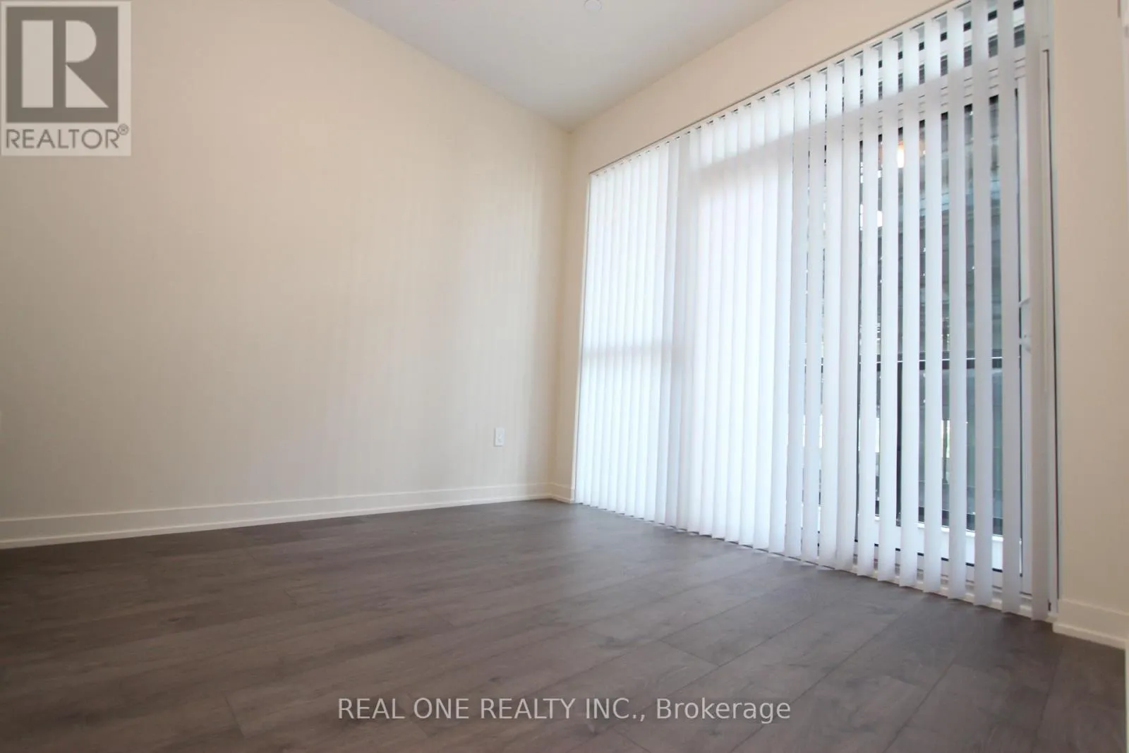 509 - 38 ANNIE CRAIG DRIVE