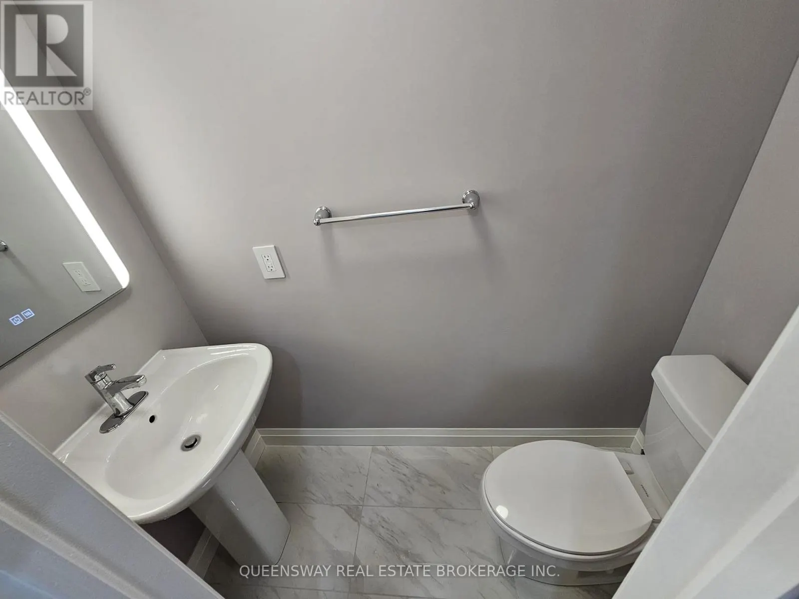 1294 MUSKOKA HEIGHTS