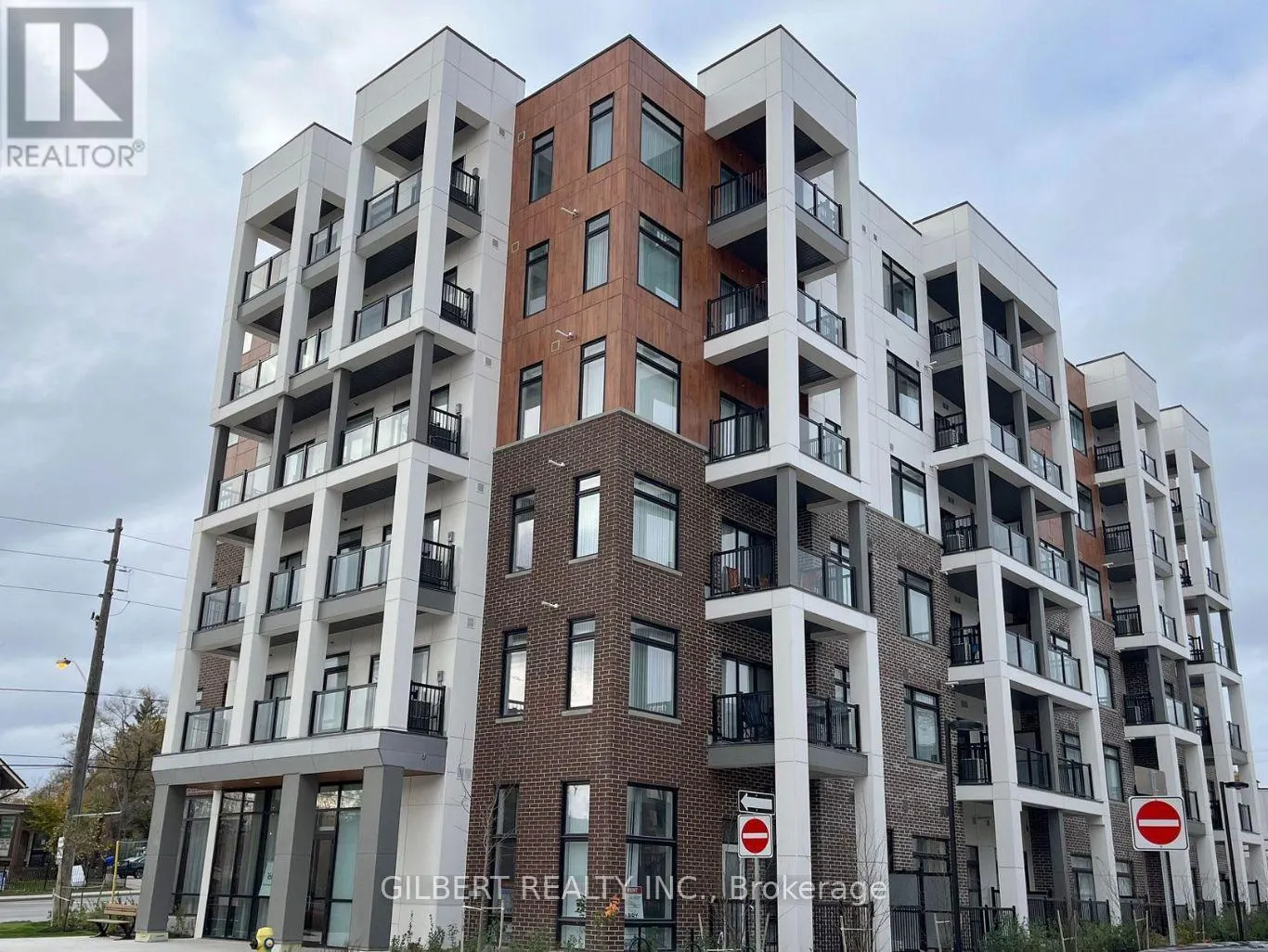 502 - 160 CANON JACKSON DRIVE