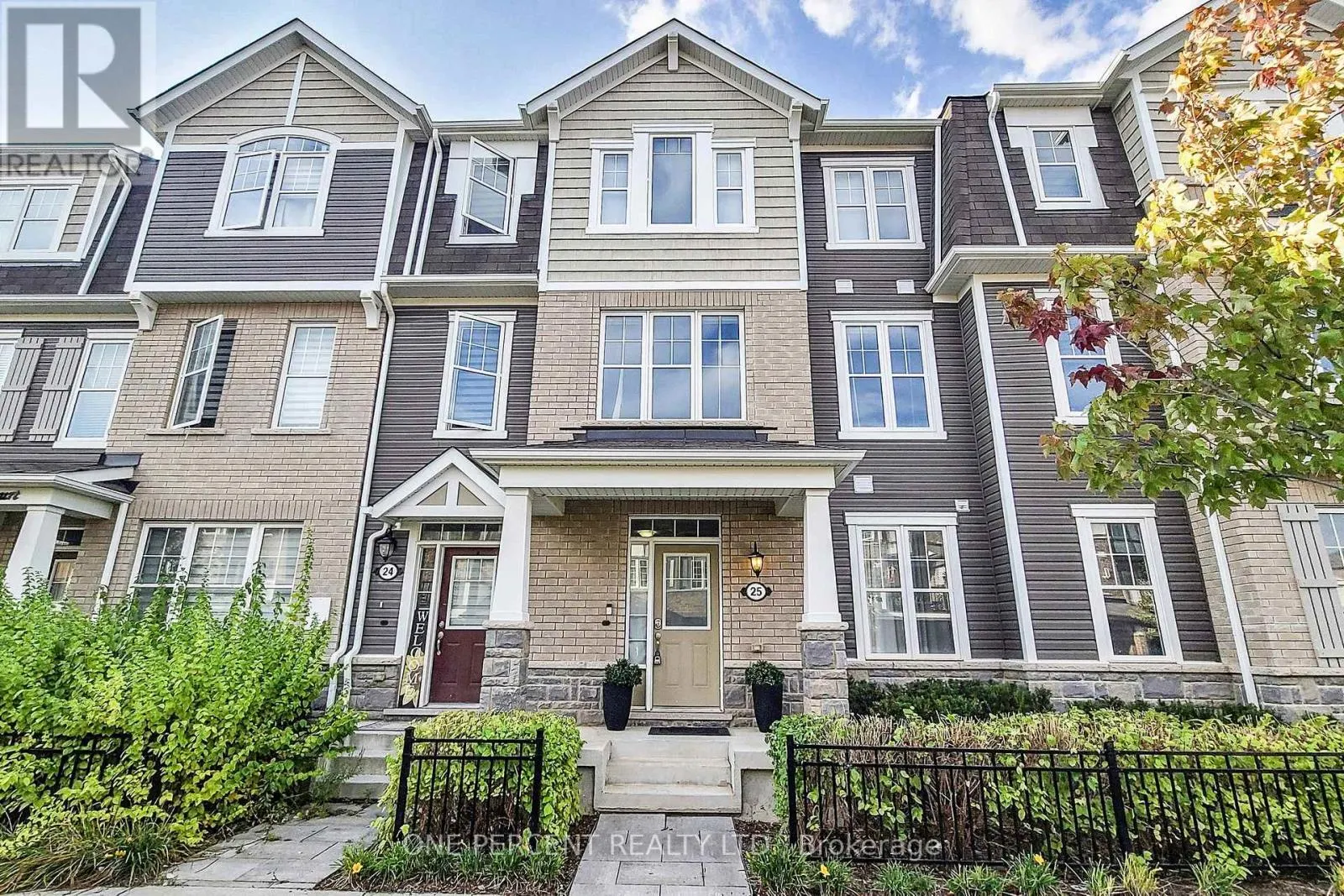 25 - 501 BUCKEYE COURT