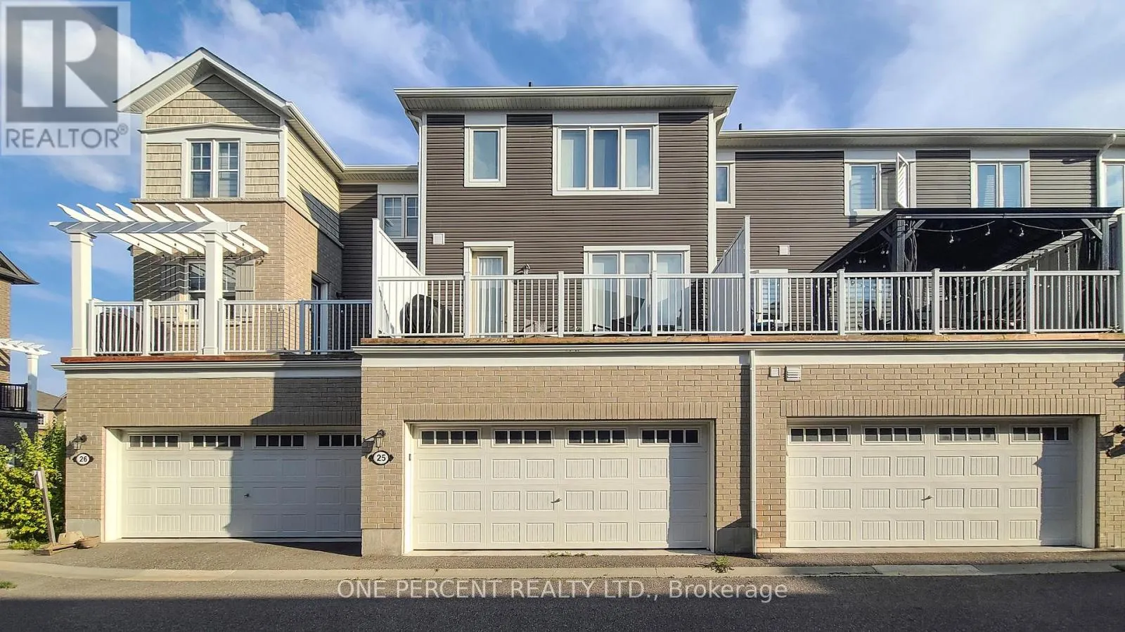 25 - 501 BUCKEYE COURT