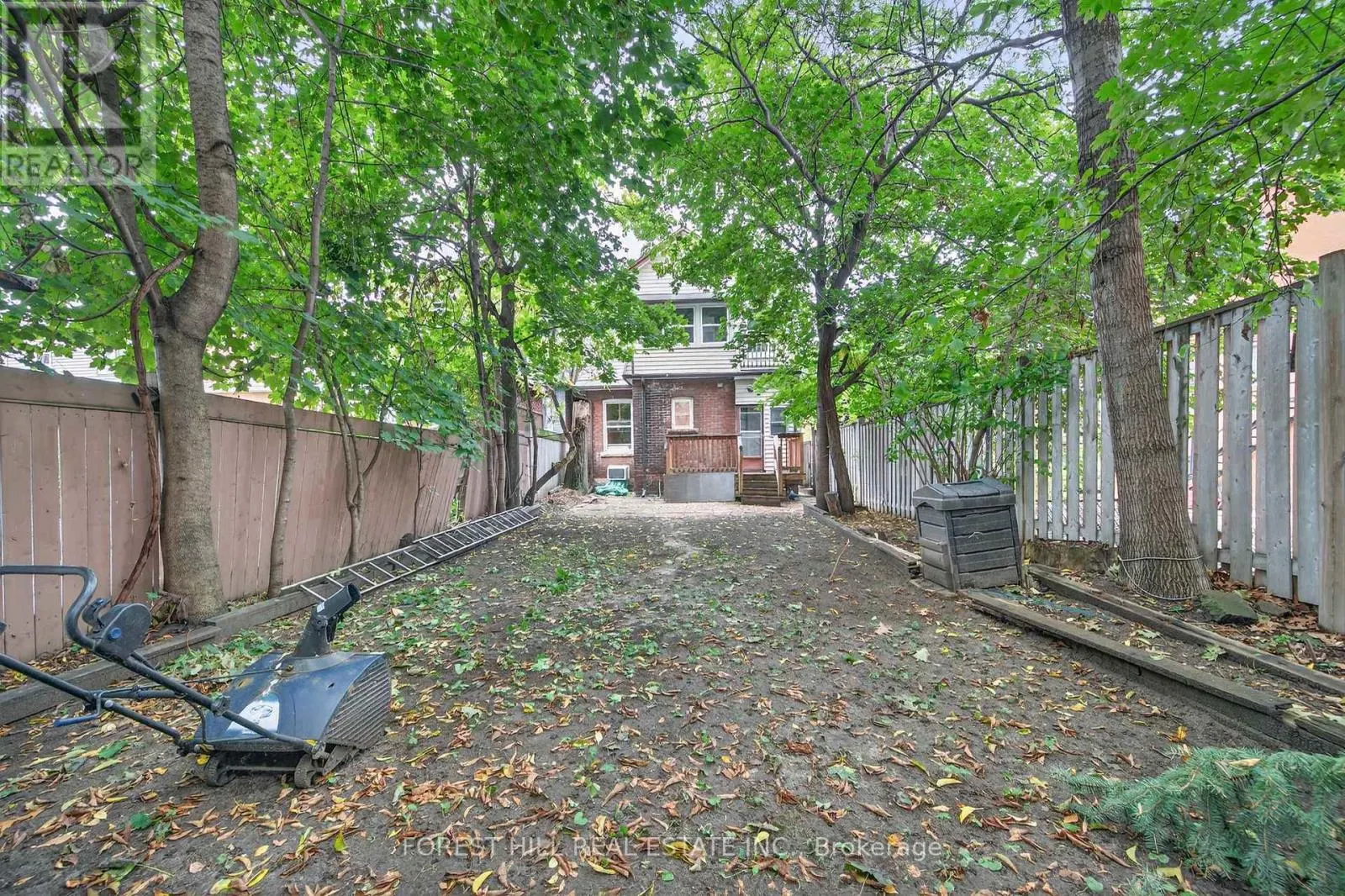 1 SOMERVILLE AVENUE