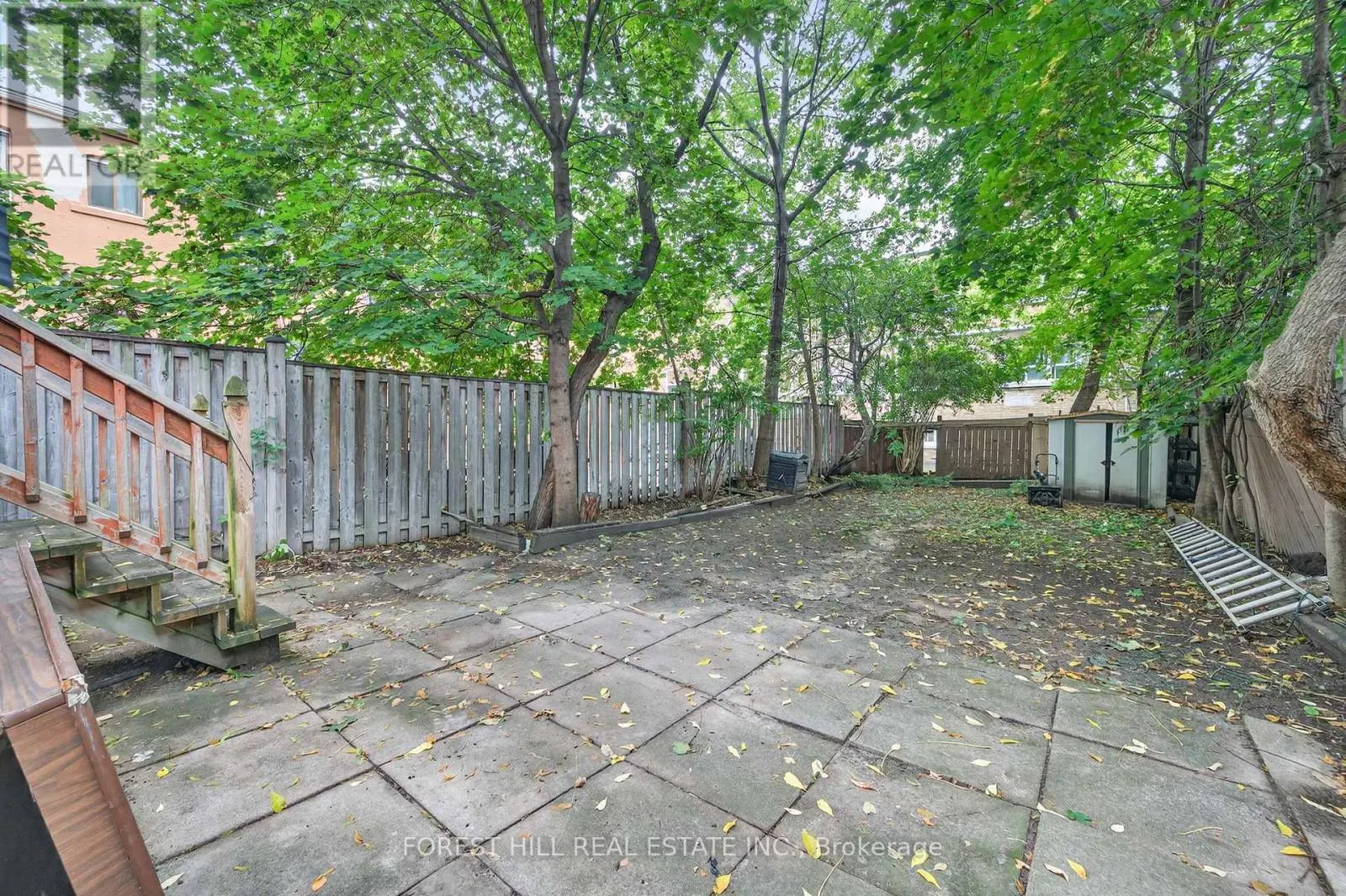 1 SOMERVILLE AVENUE