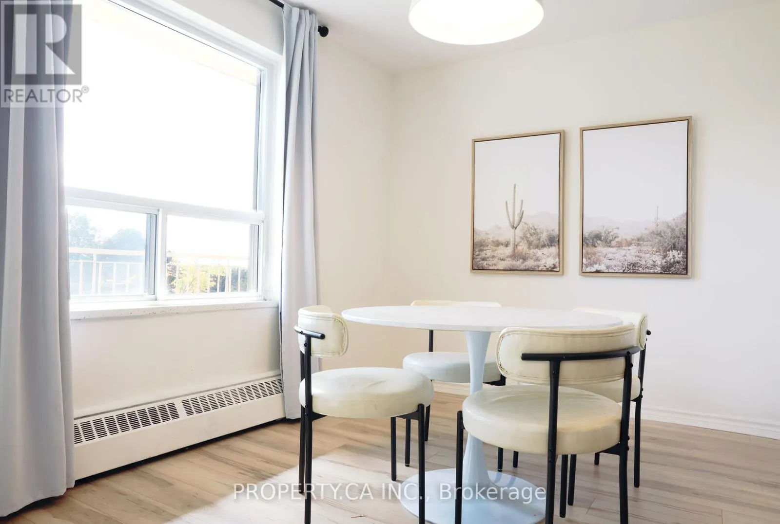 303 - 60 GULLIVER ROAD