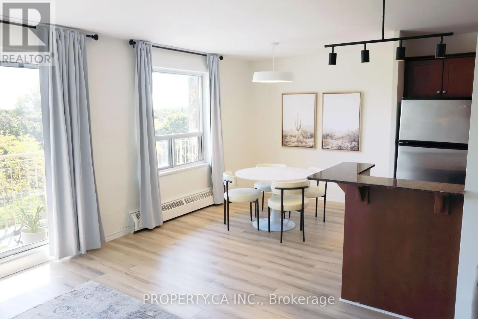 303 - 60 GULLIVER ROAD