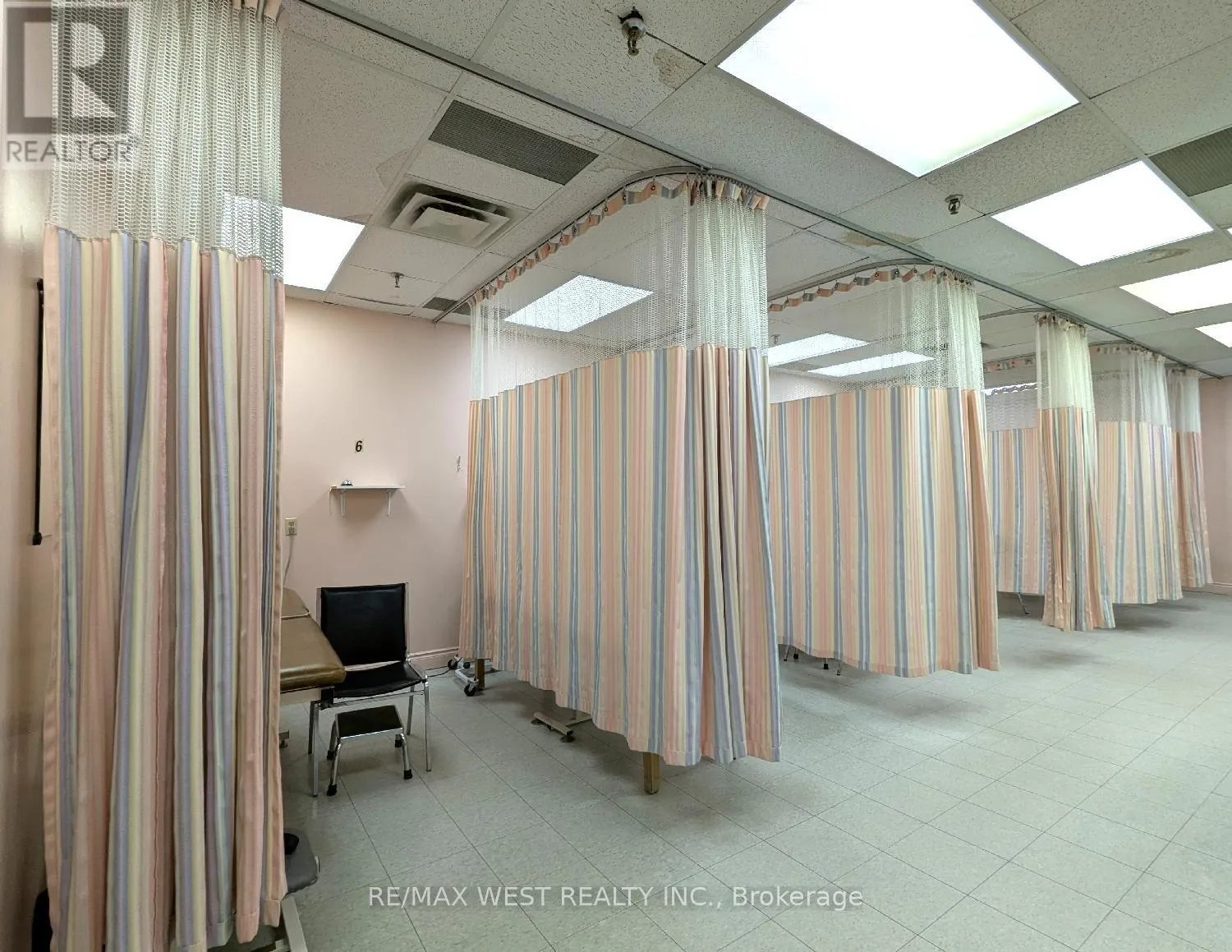 UNIT 2 - 2468 EGLINTON AVENUE W