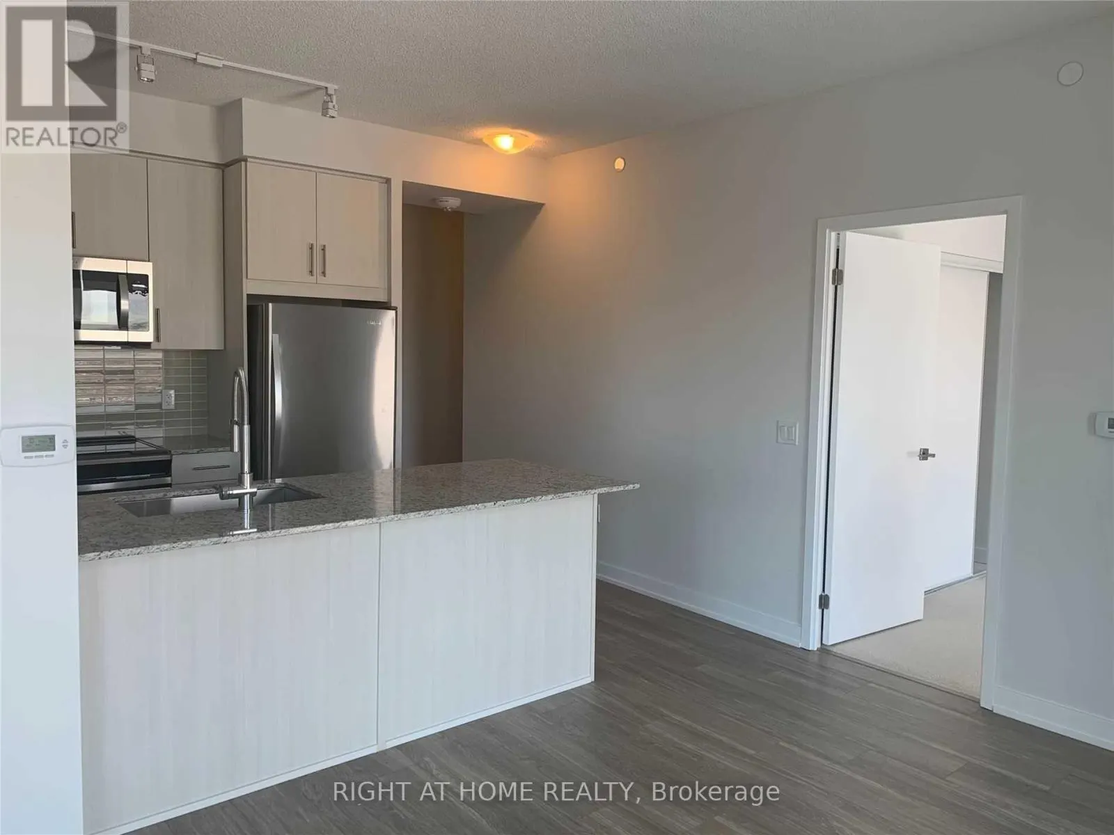 1704 - 4085 PARKSIDE VILLAGE DRIVE