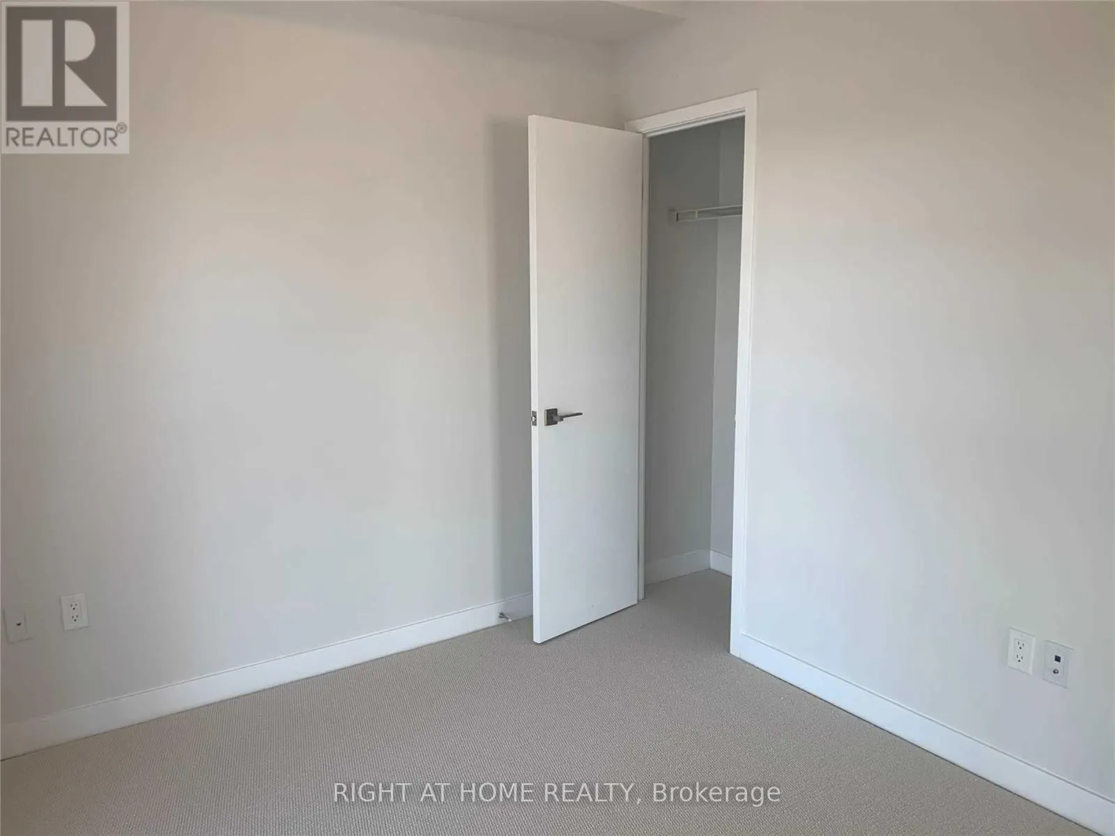 1704 - 4085 PARKSIDE VILLAGE DRIVE