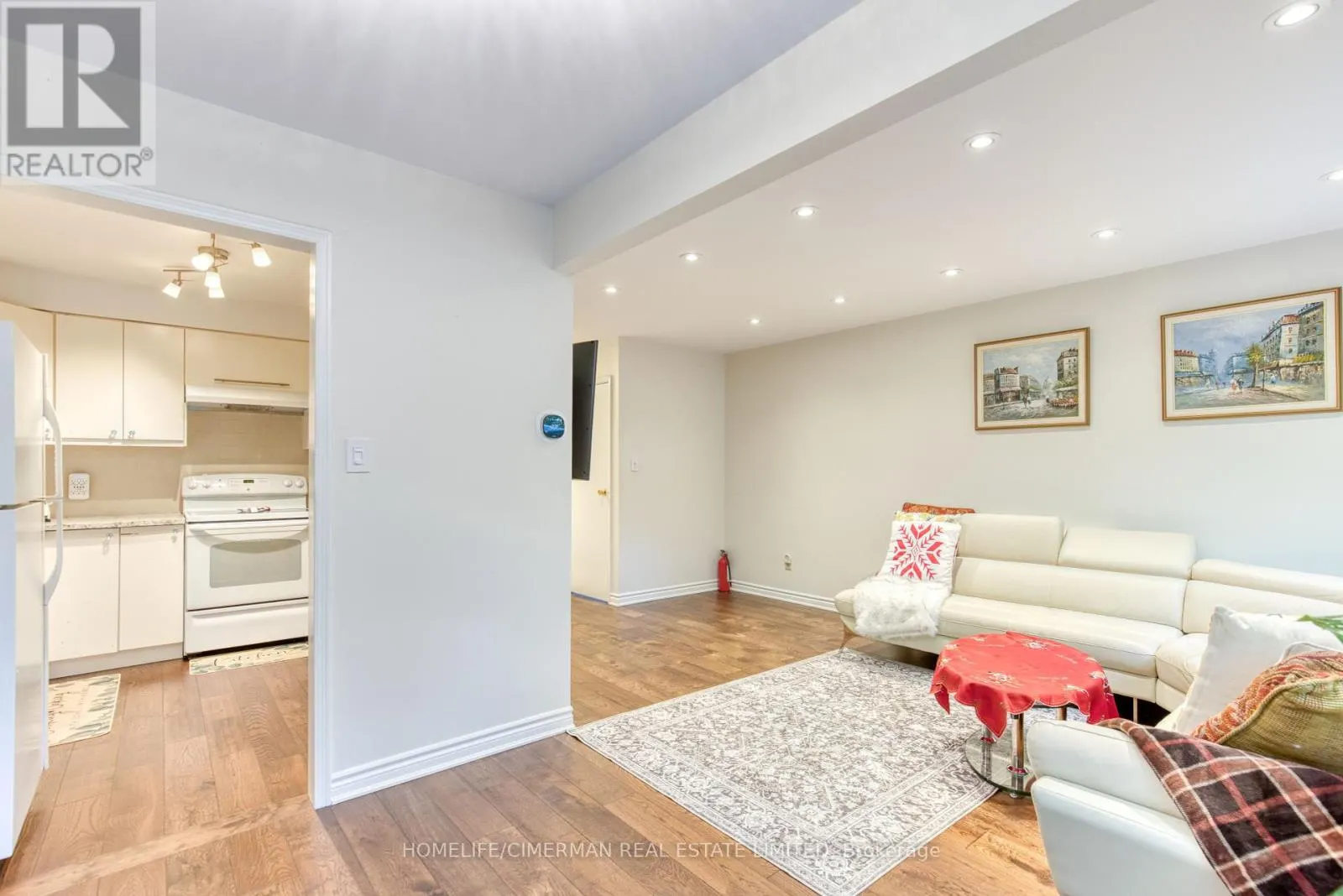 68 - 60 HANSON ROAD