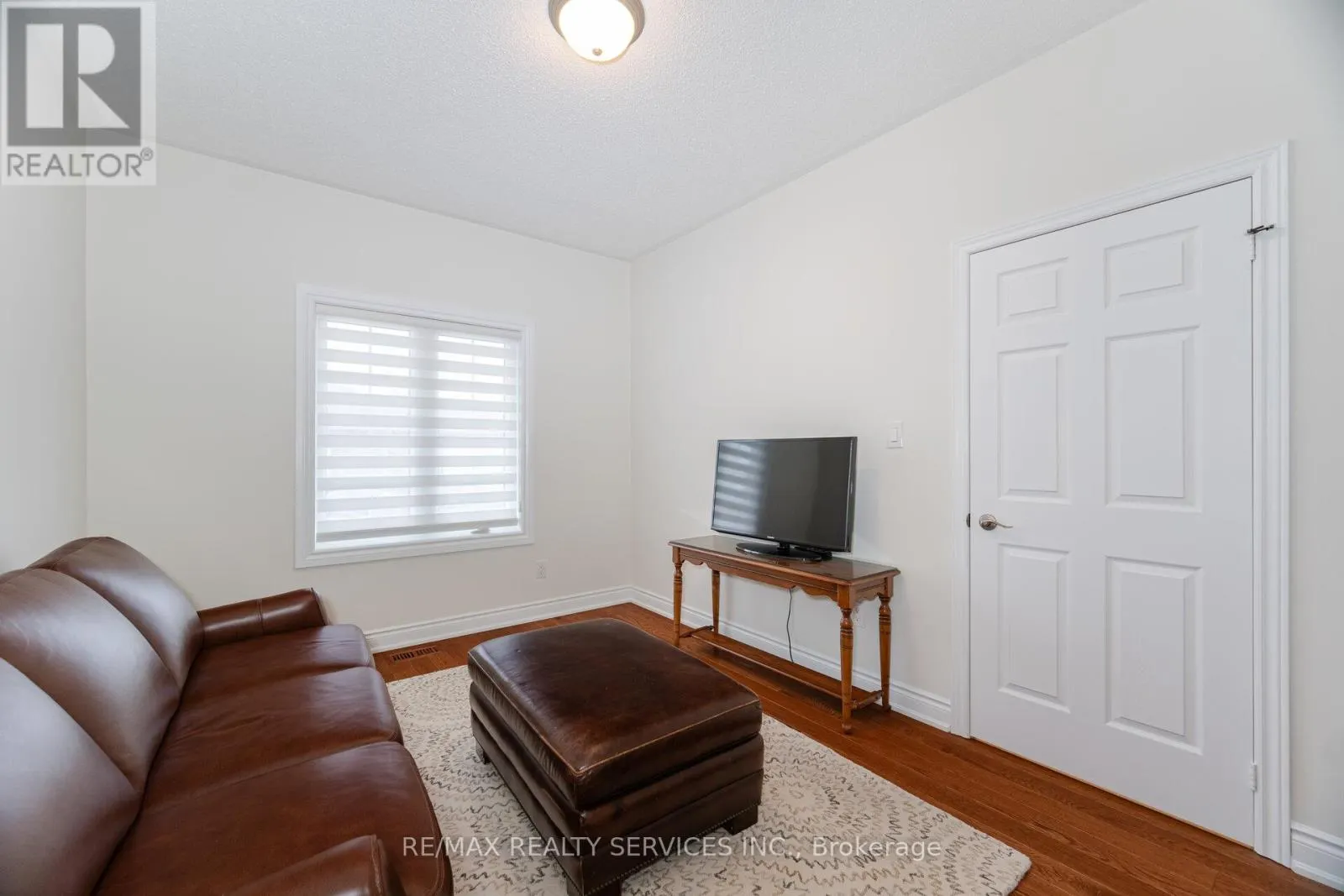 3 TUSCANY LANE