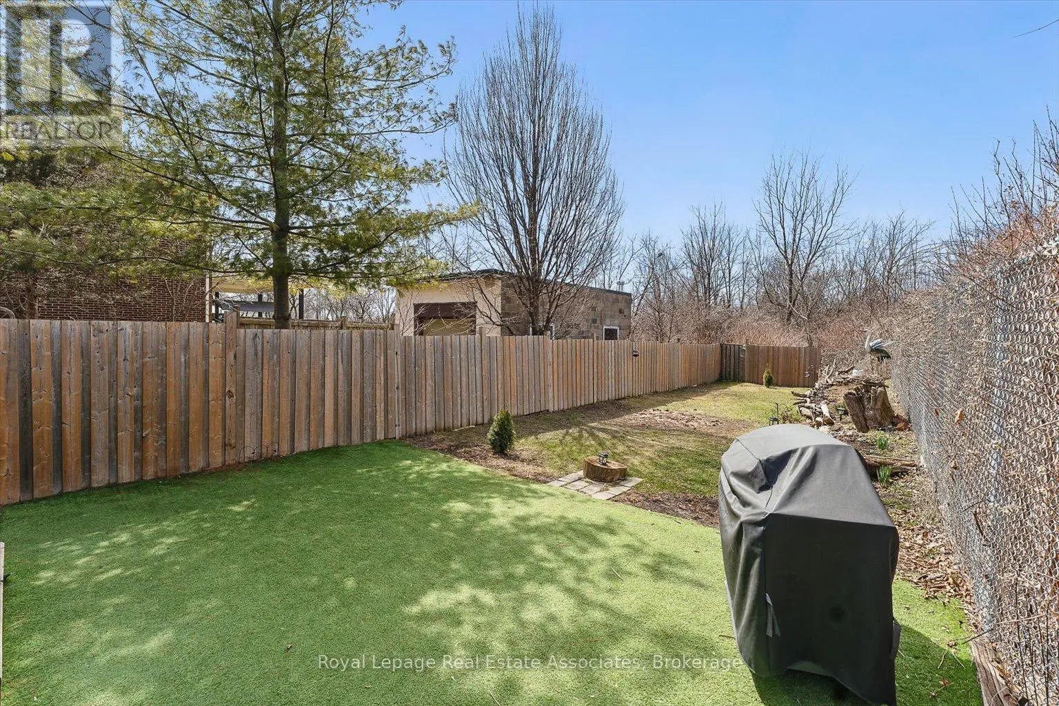 1106 HAIG BOULEVARD