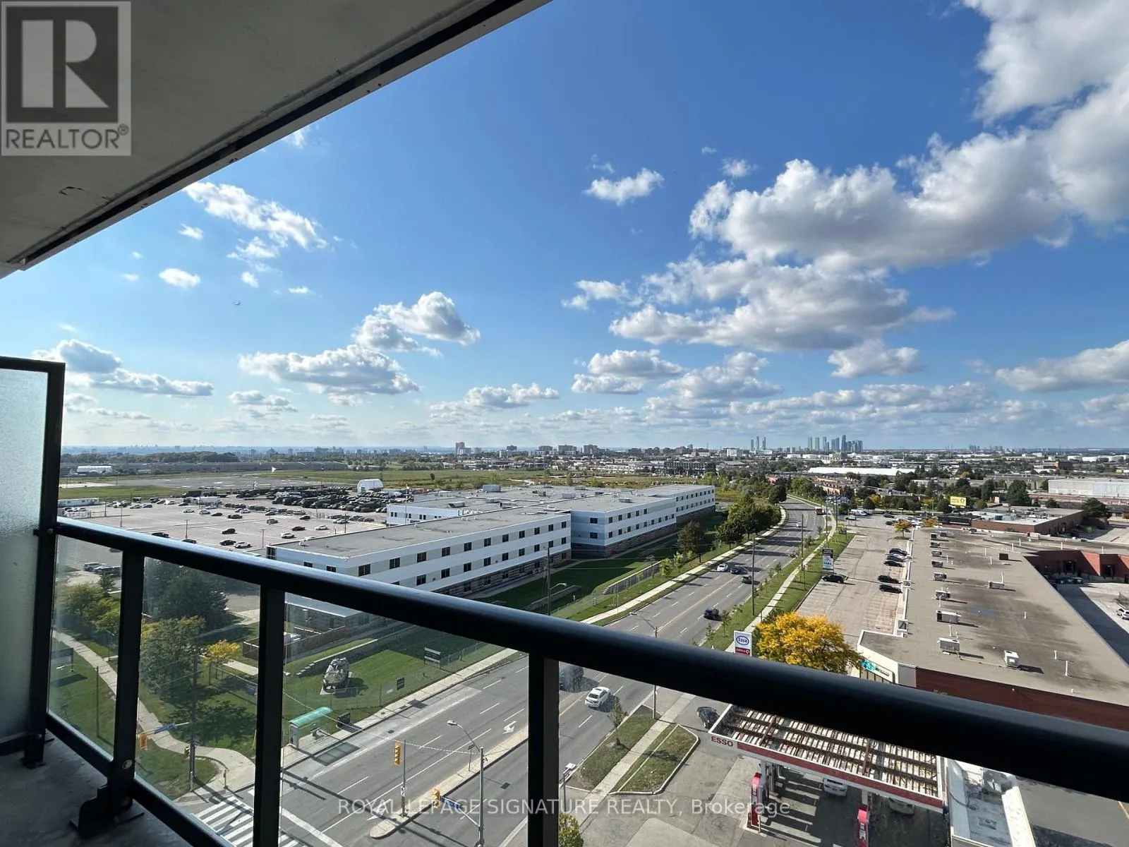 1227 - 1100 SHEPPARD AVENUE W