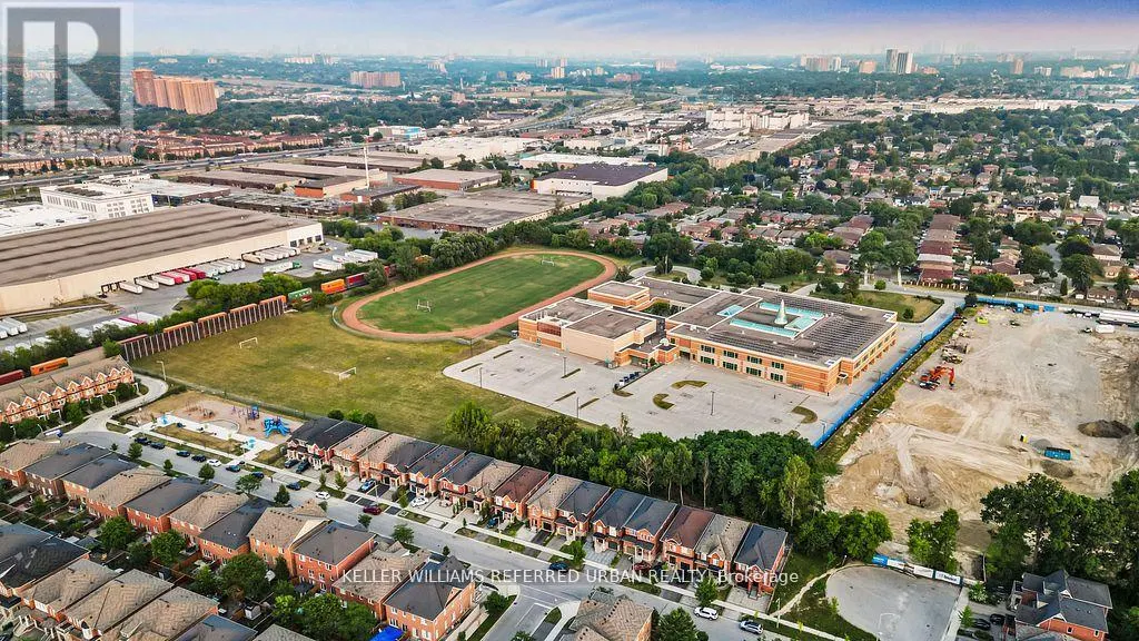 14 - 2335 SHEPPARD AVENUE W