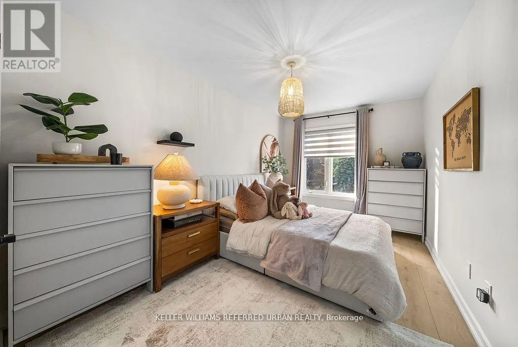 14 - 2335 SHEPPARD AVENUE W