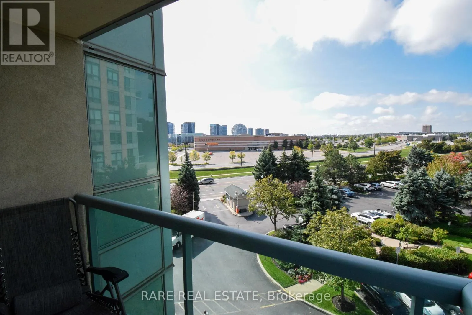 509 - 2545 ERIN CENTREQ BOULEVARD