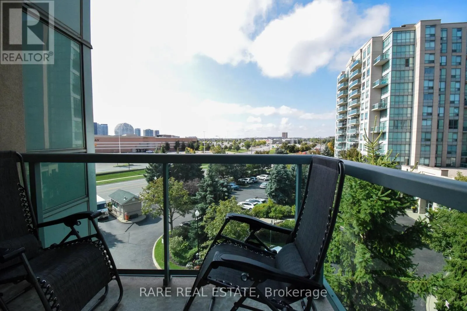 509 - 2545 ERIN CENTREQ BOULEVARD