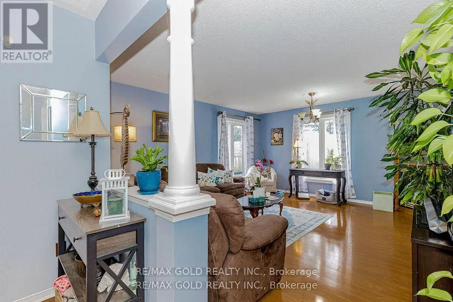 139 CHIPMUNK CRESCENT