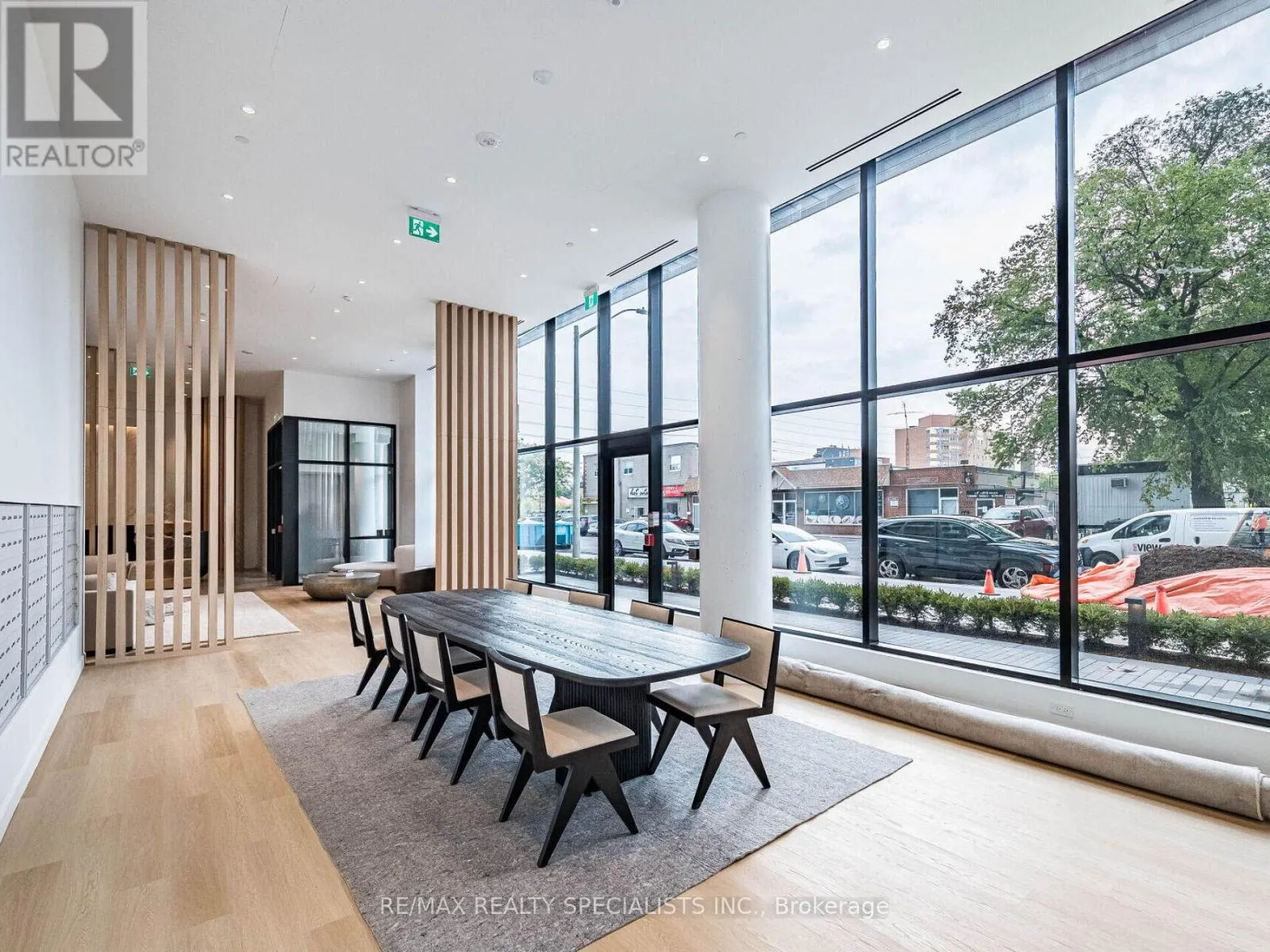 1703 - 3009 NOVAR ROAD