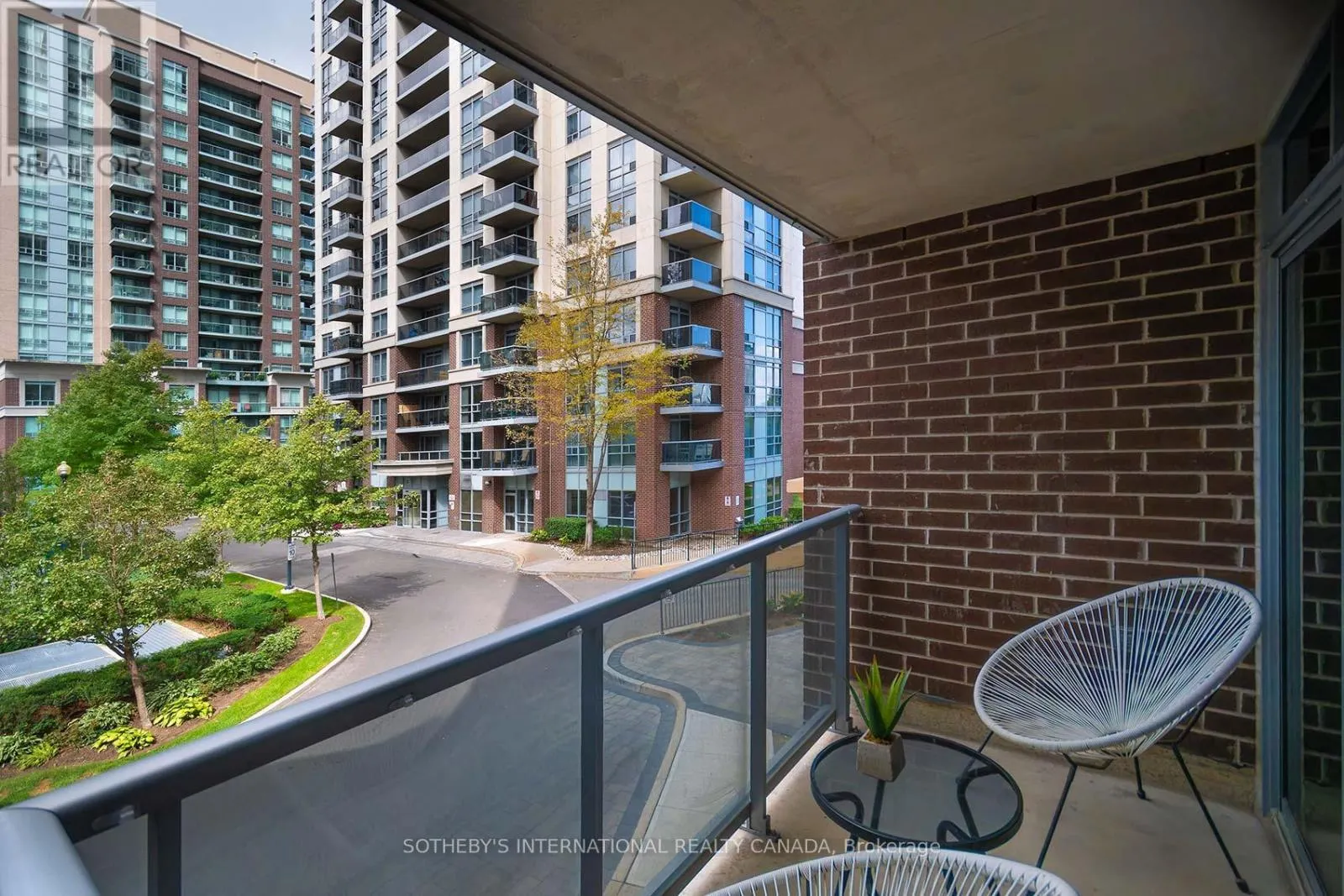 208 - 3 MICHAEL POWER PLACE