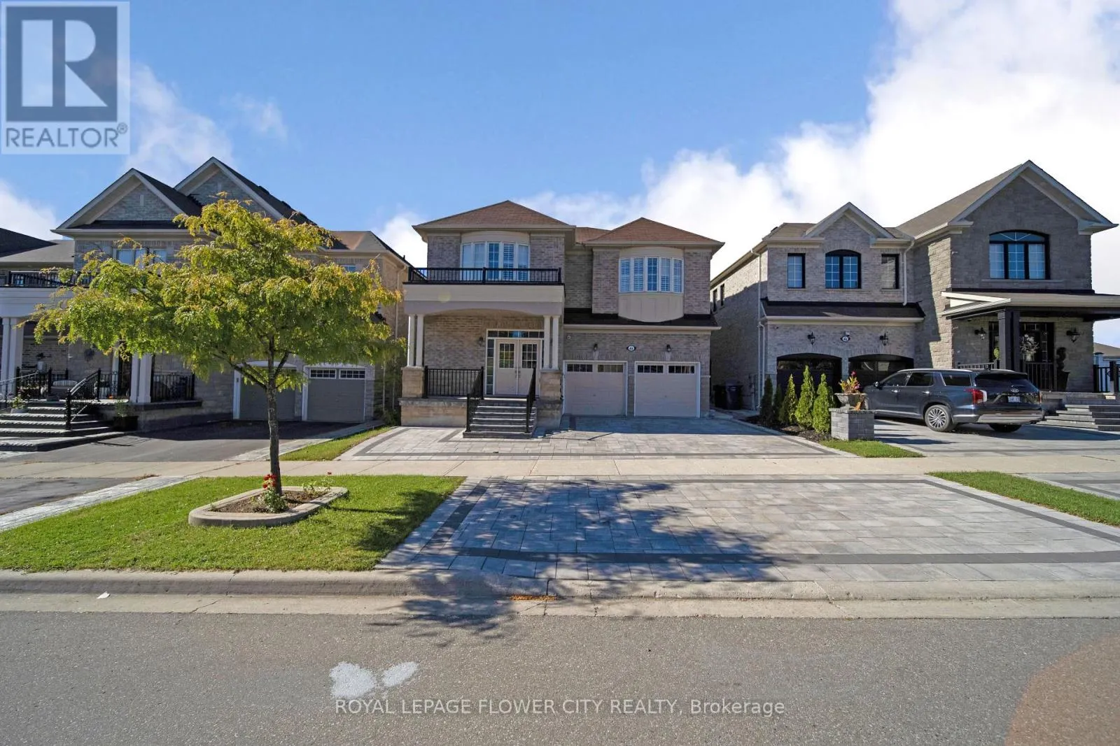 44 YOUNG GARDEN CRESCENT