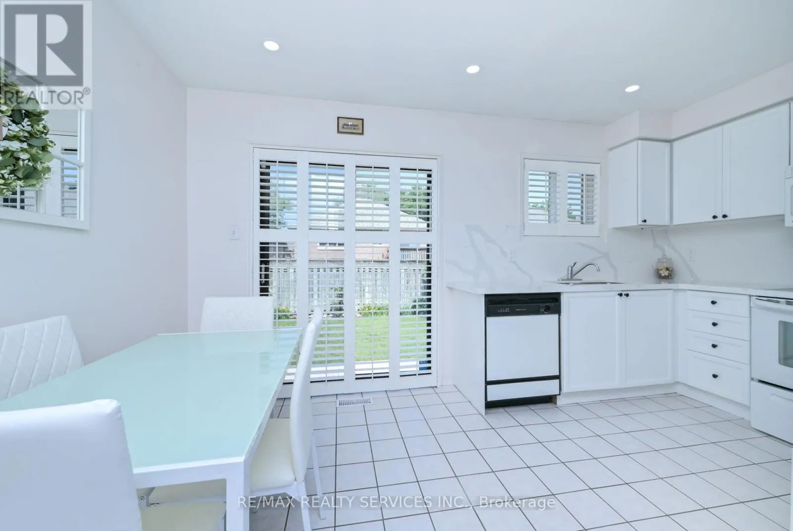 59 SPRINGVIEW DRIVE
