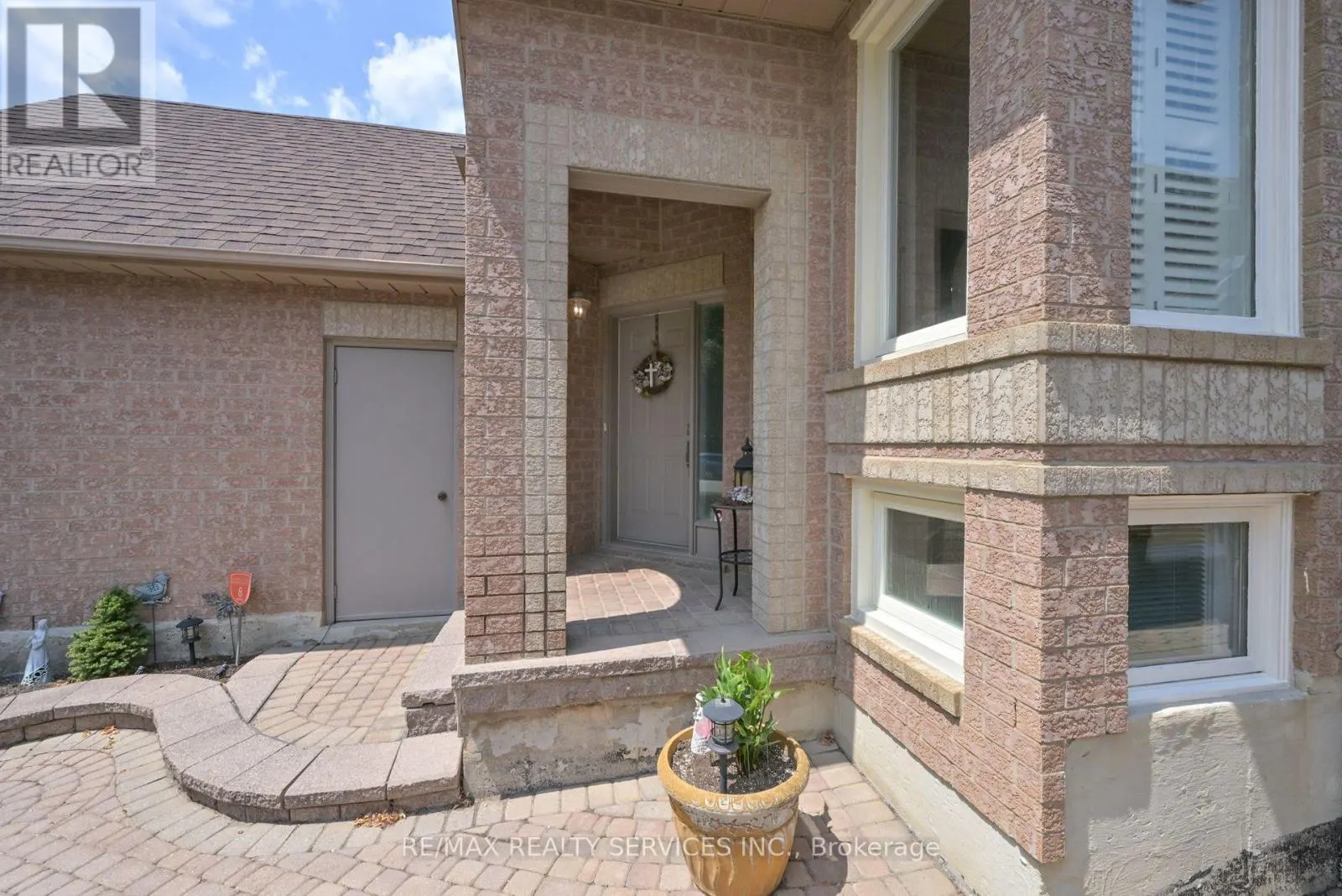 59 SPRINGVIEW DRIVE