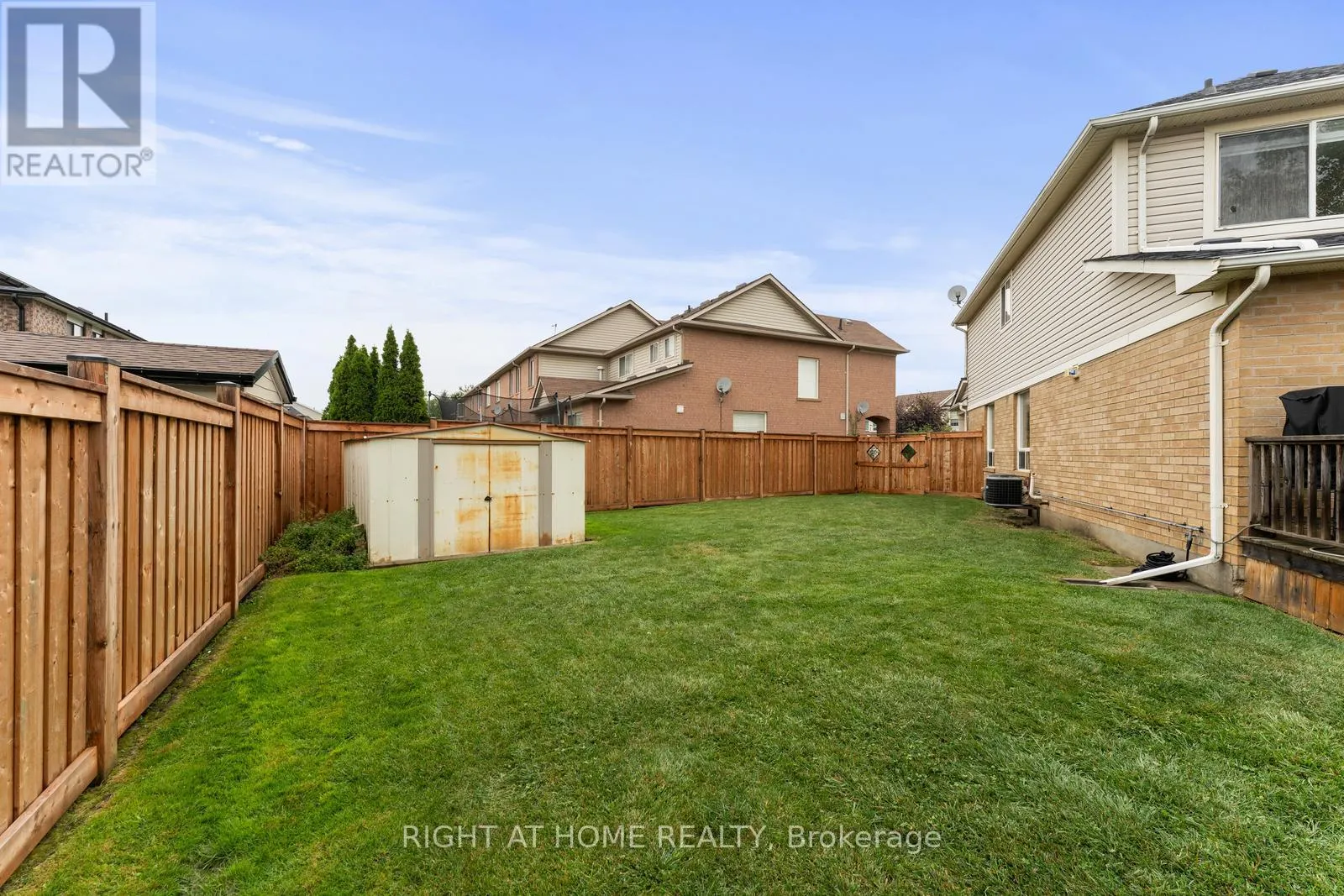 394 BAVERSTOCK CRESCENT