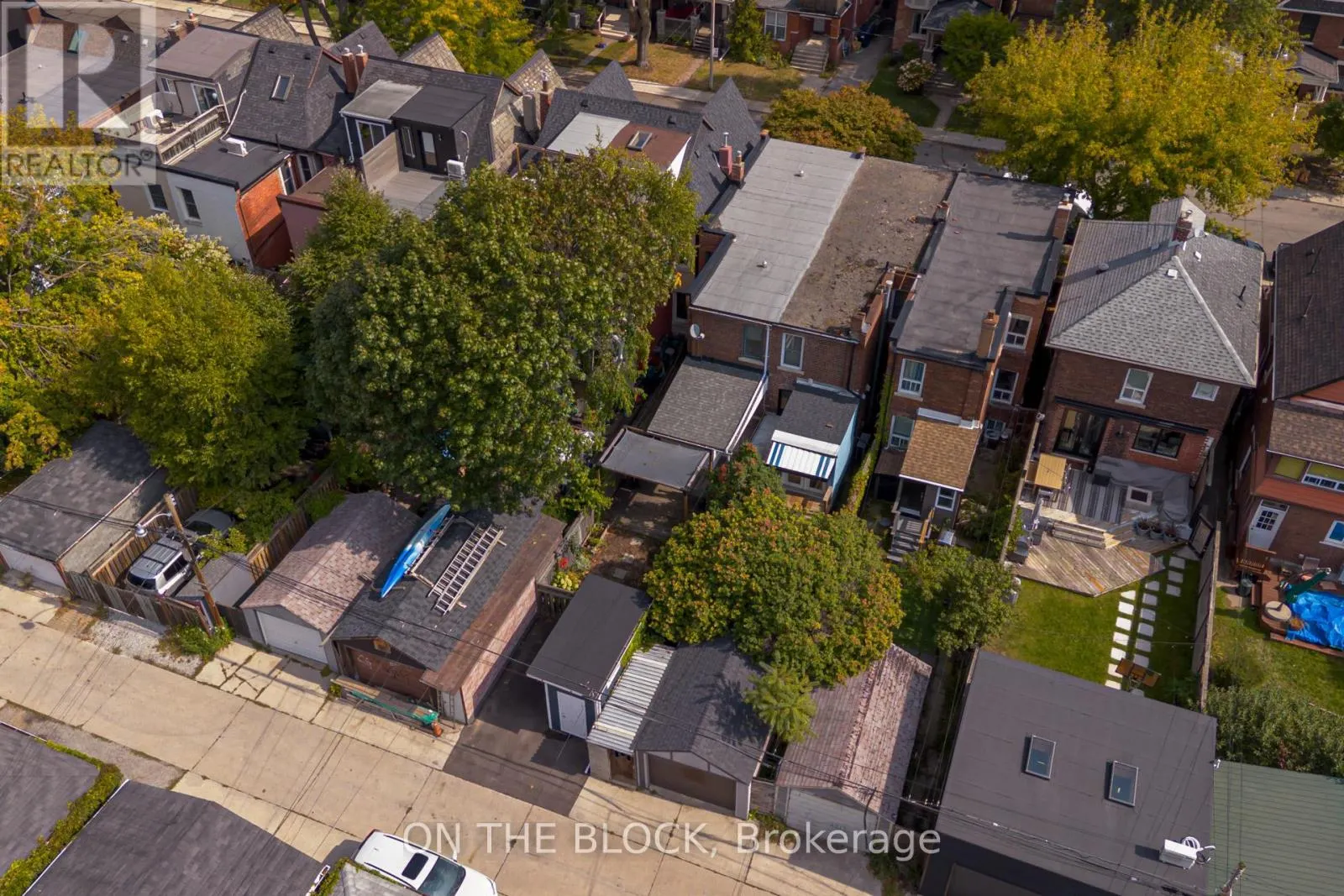 220 FAIRVIEW AVENUE