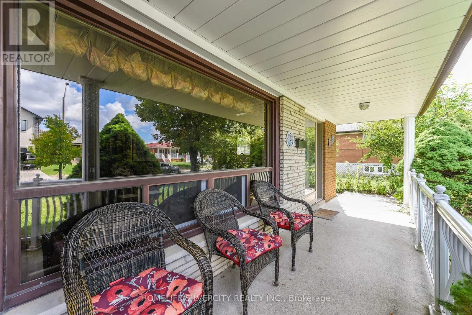 3350 LEHIGH CRESCENT