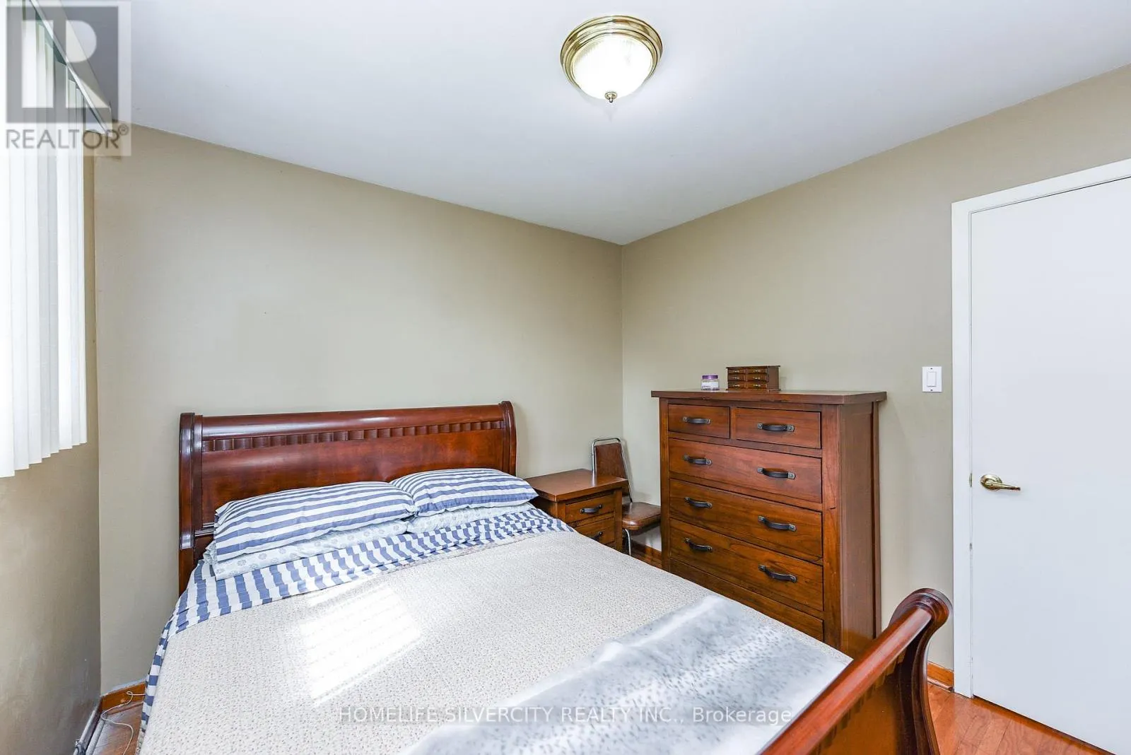 3350 LEHIGH CRESCENT