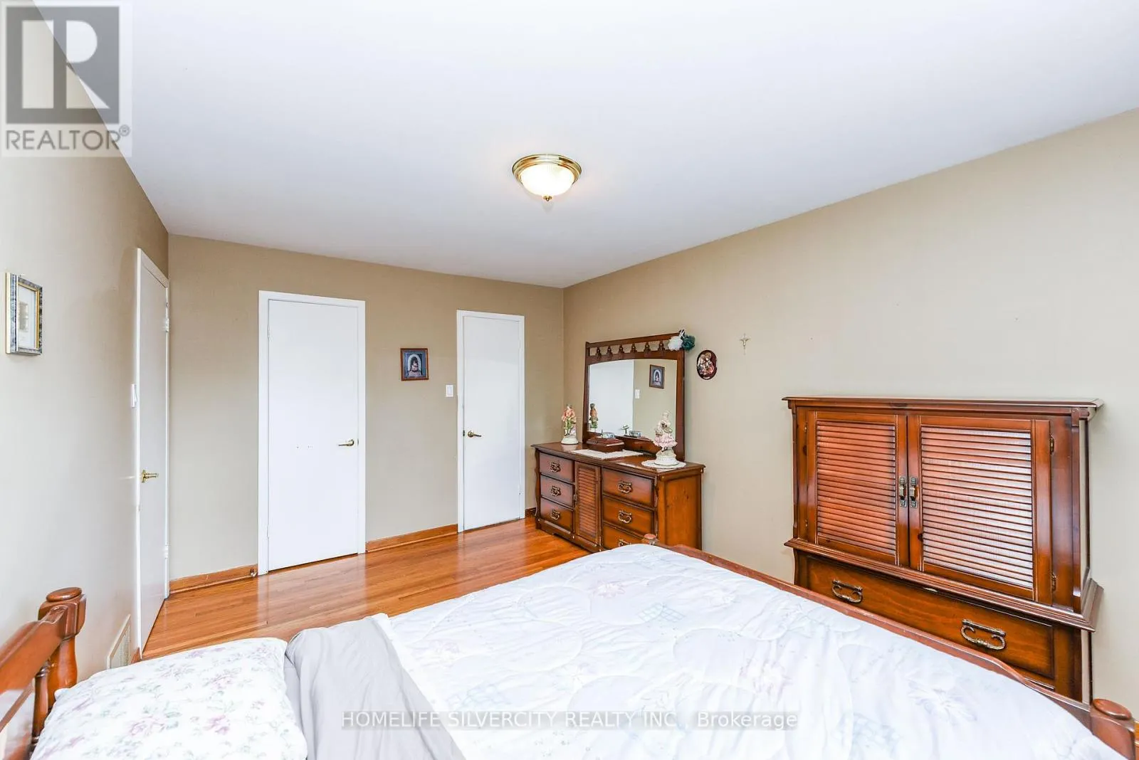 3350 LEHIGH CRESCENT