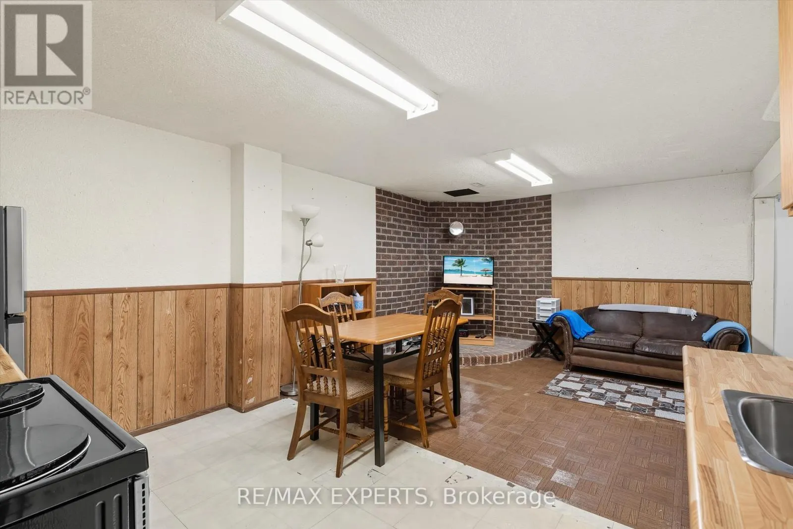 36 NANCY MCCREDIE DRIVE