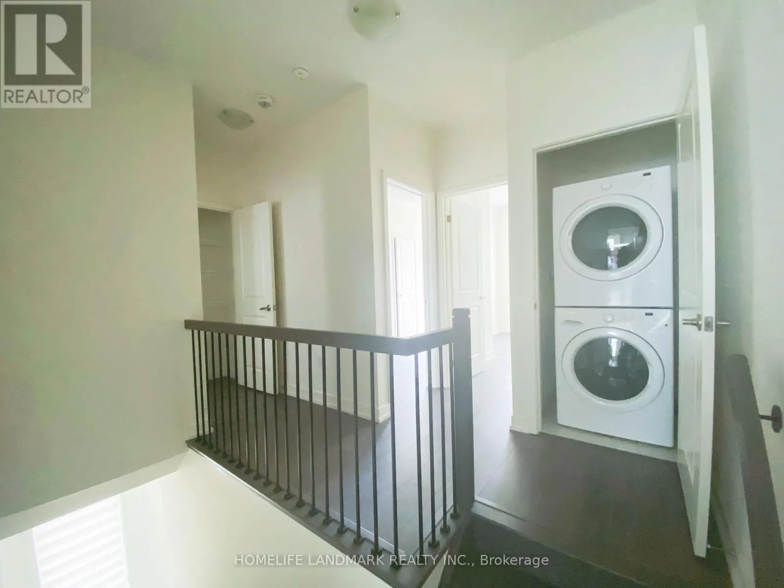 172 SQUIRE CRESCENT