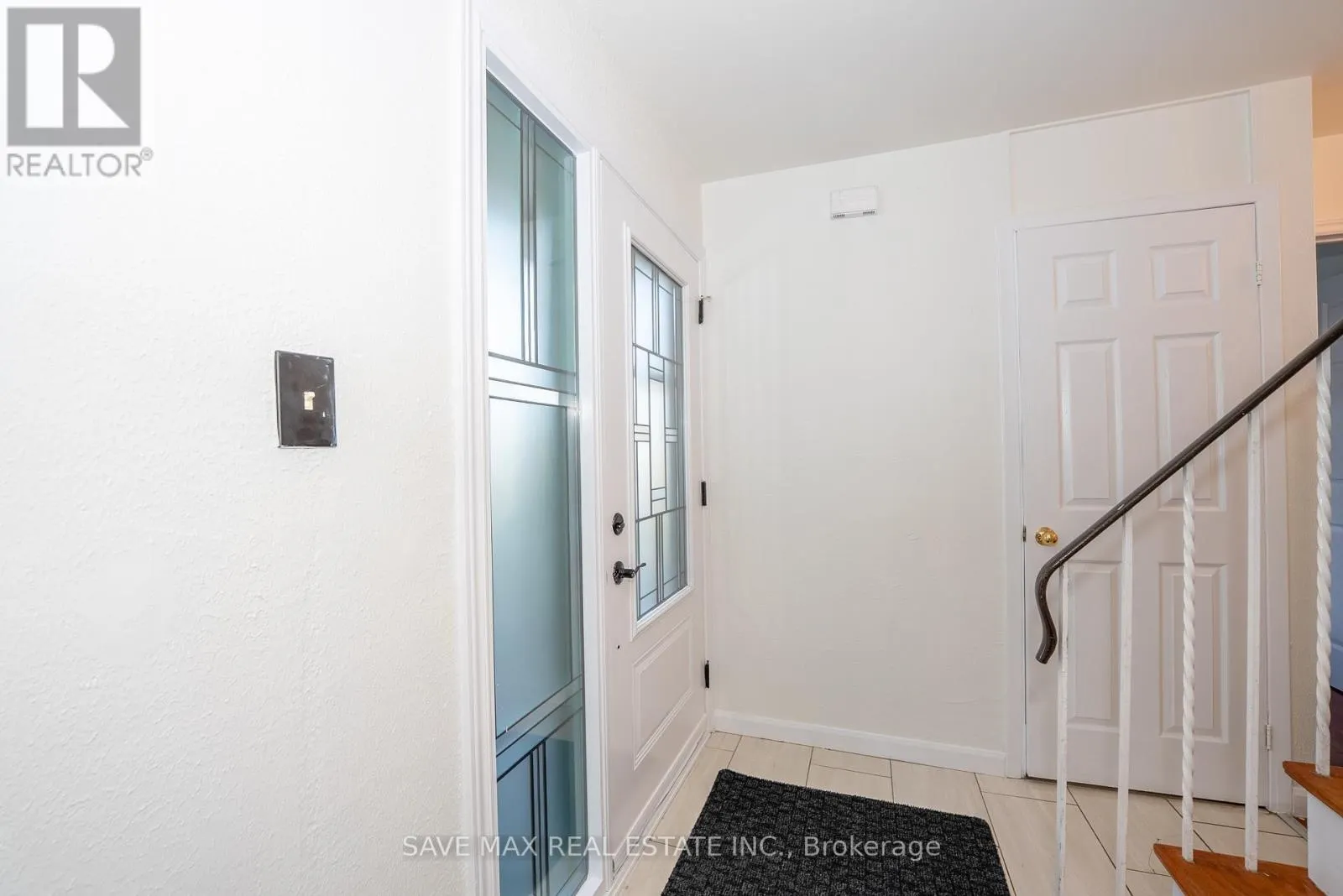 28 GAILWOOD COURT
