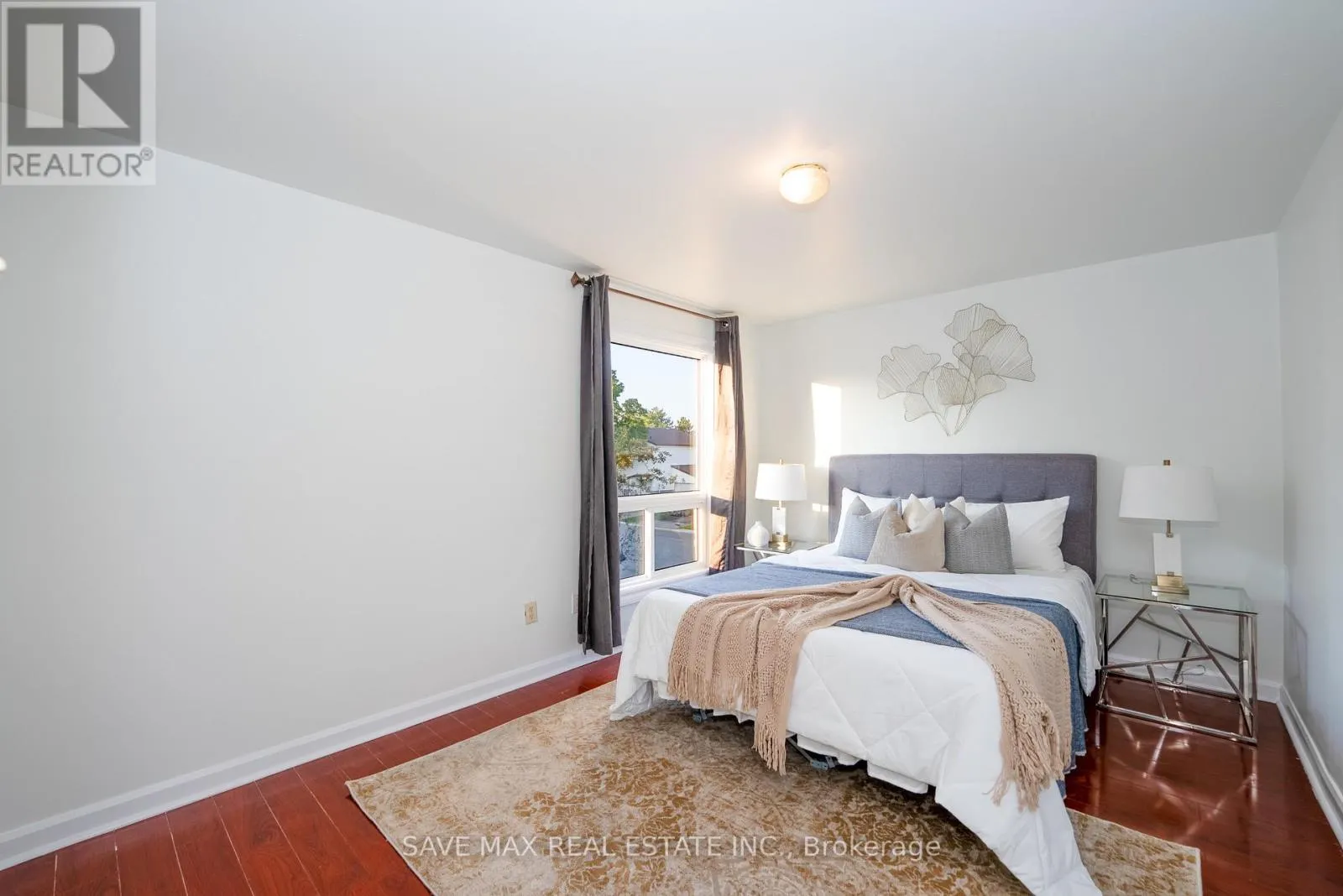 28 GAILWOOD COURT
