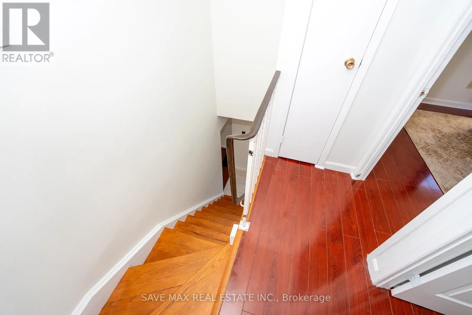 28 GAILWOOD COURT