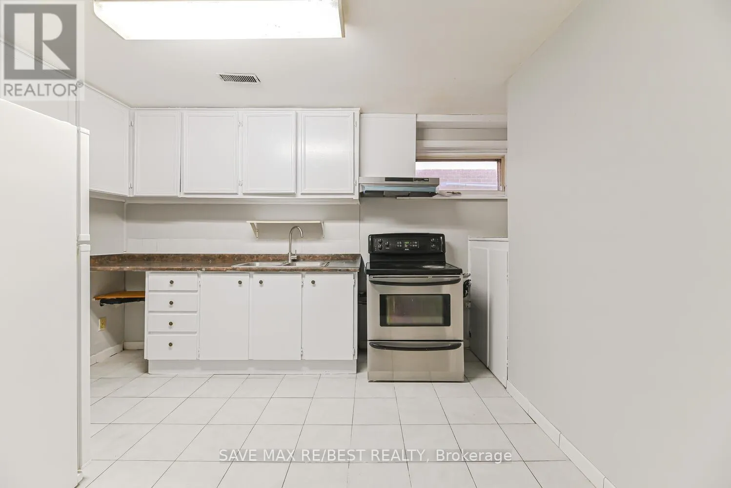 4 PETUNIAS ROAD